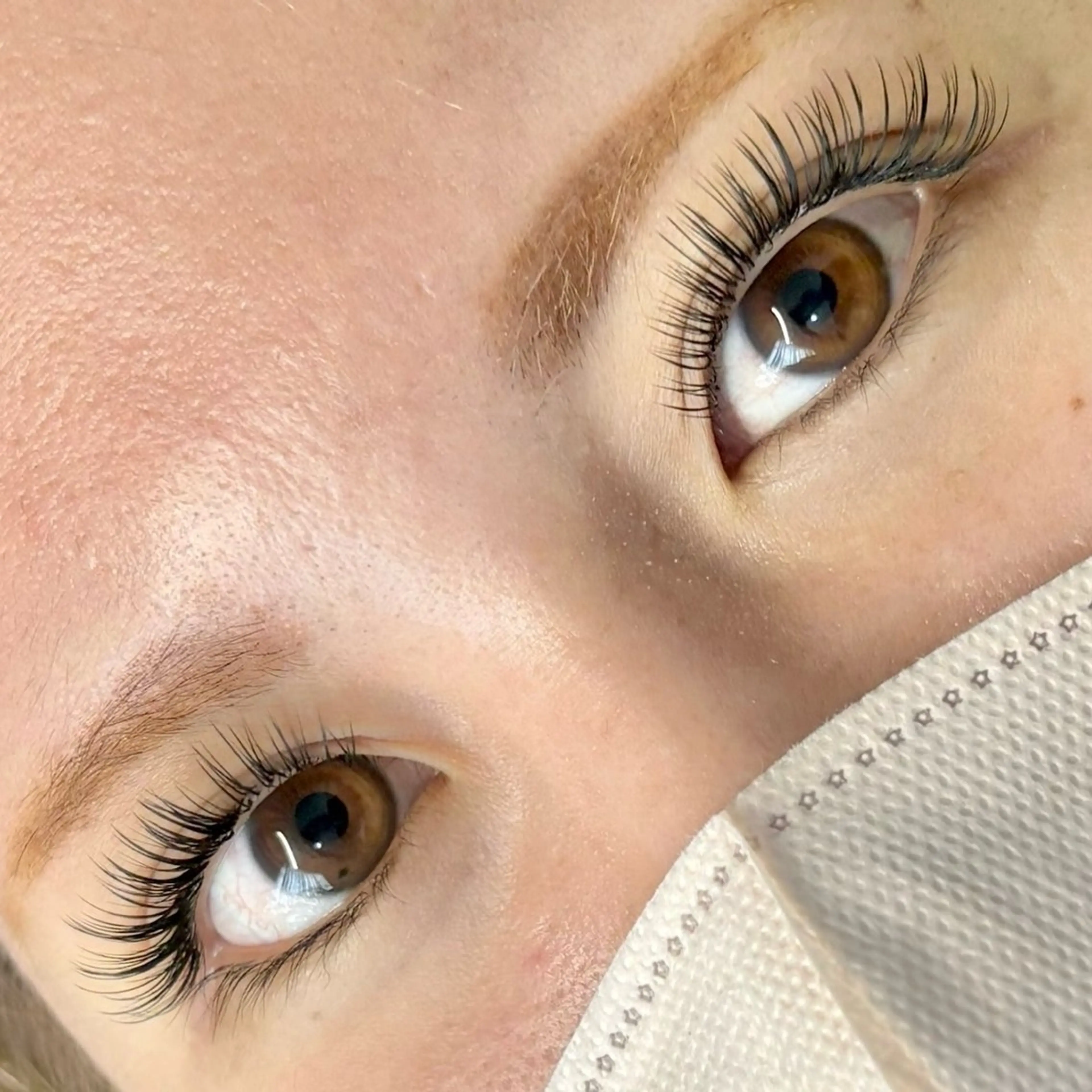 【マツエクパーマ】マツエクとパーマを組み合わせた話題の&ヘルシー フラット100本コース✨目元のリフトアップ効果♪の写真