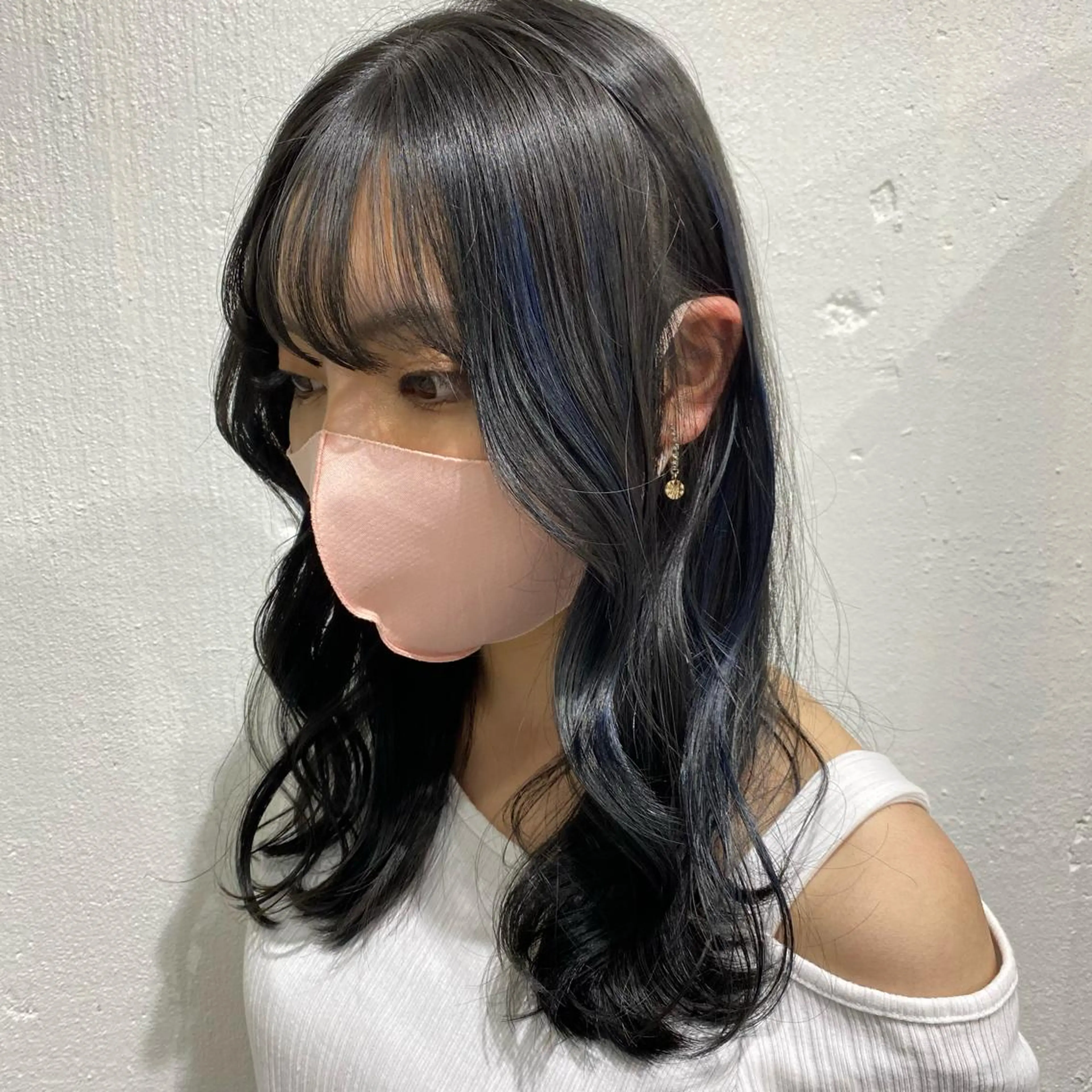 セミロング kai .のヘアスタイル