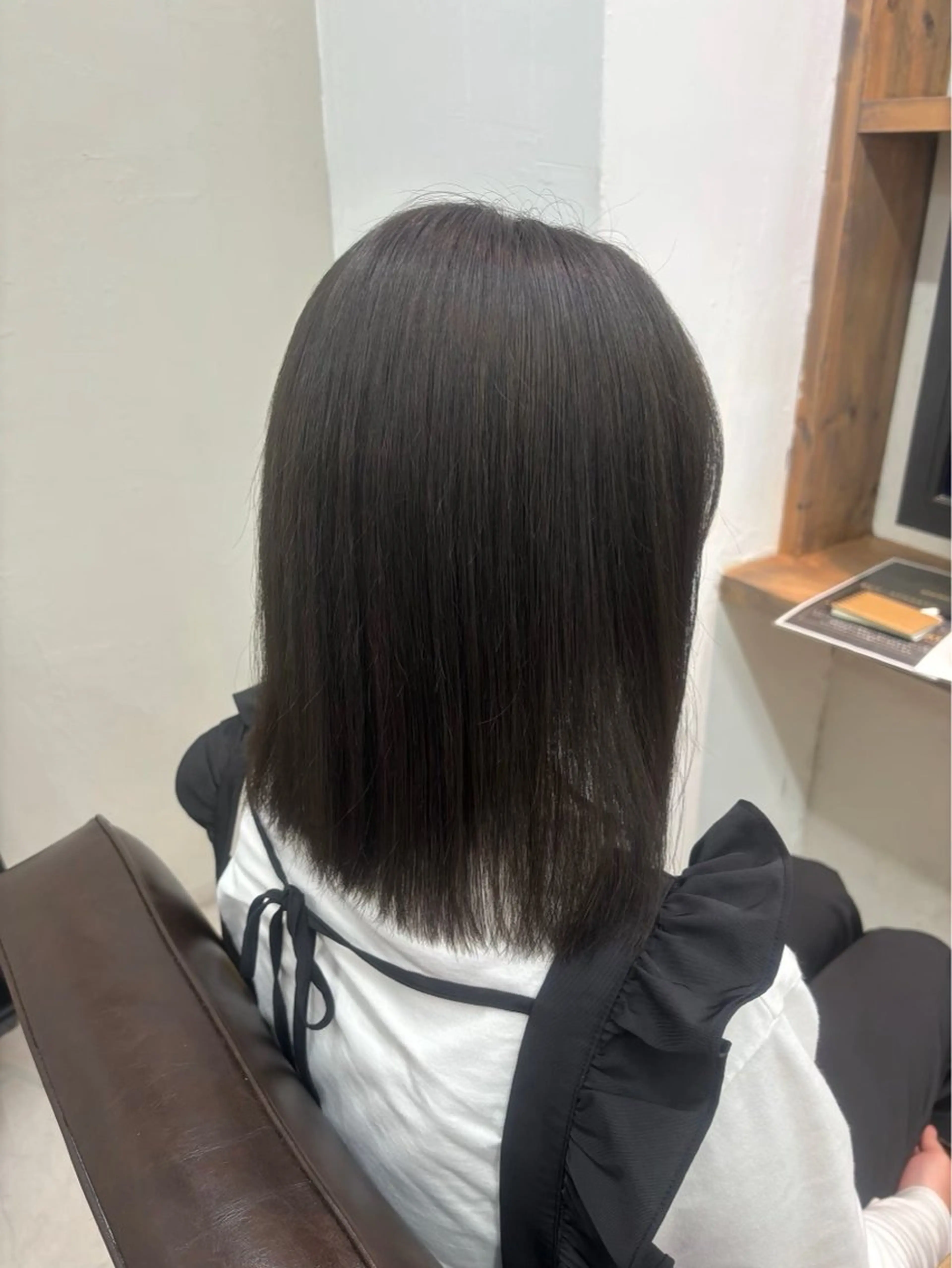 ミディアム カラー ブラウンカラー オリーブブラウン トリートメント ヘアカラー 田中 美咲のヘアスタイル