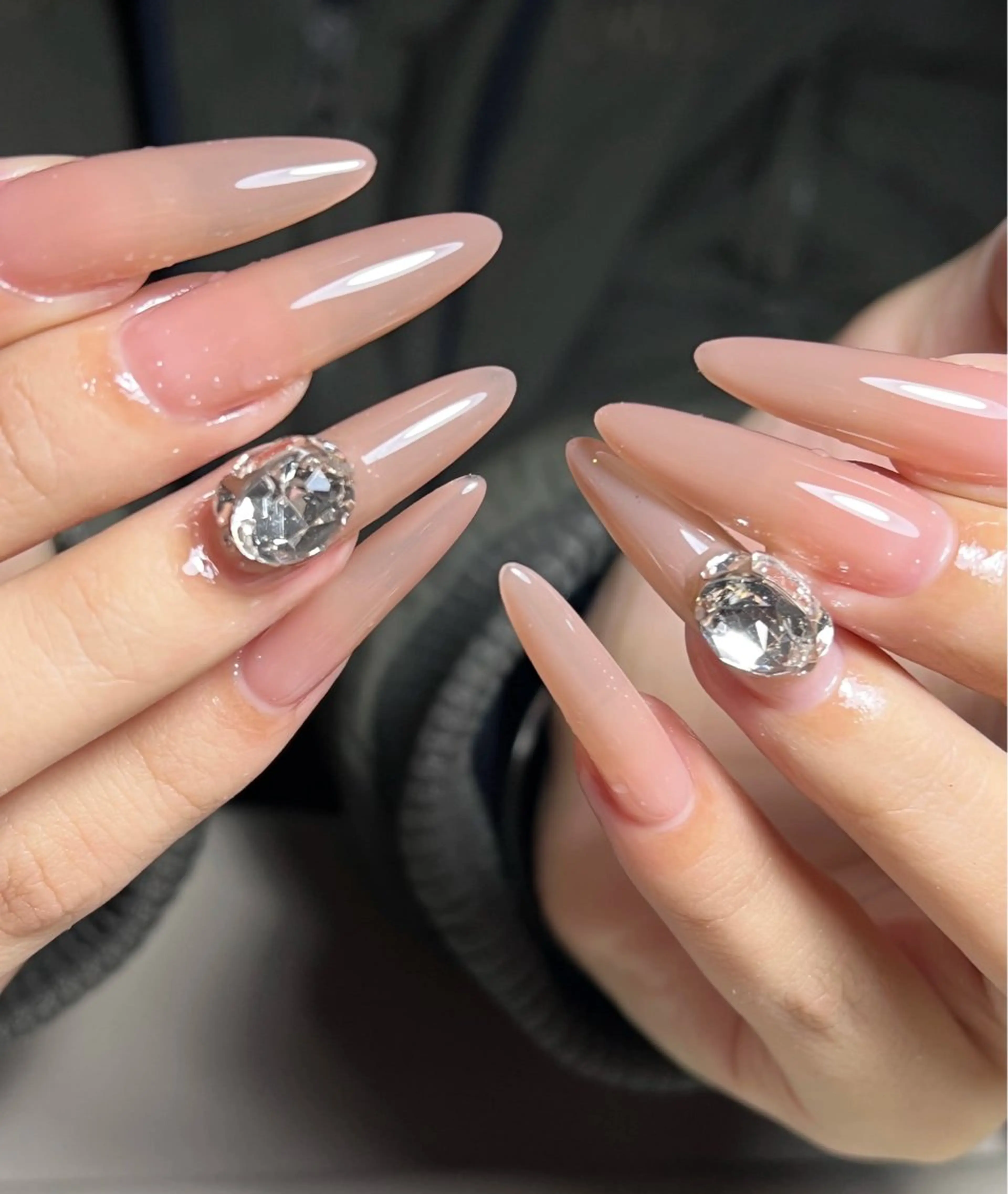 ジェルオフ無料」💕チップ長さだしワンカラーorラメグラデーション パーツ2個付きの写真