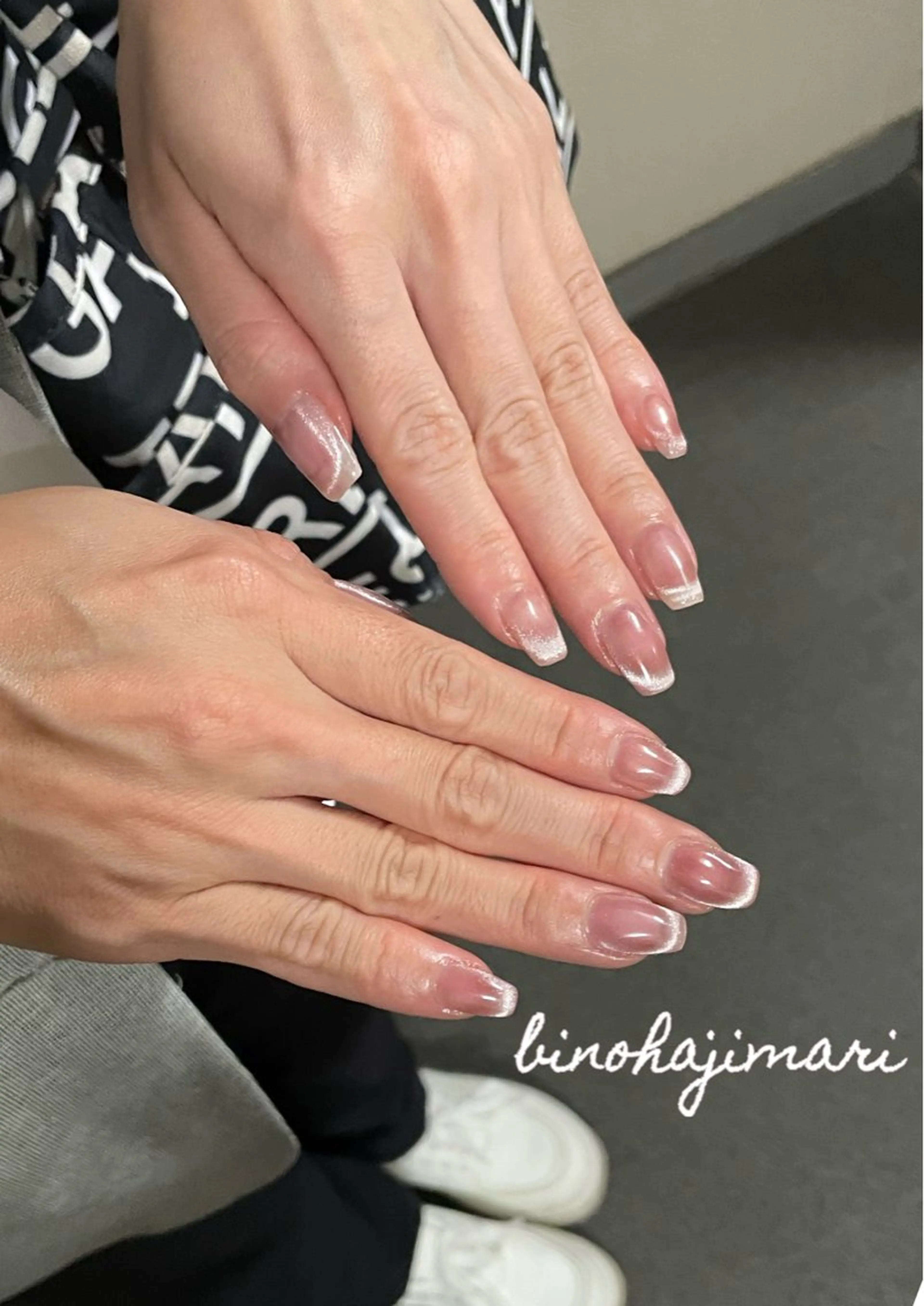 ネイル アートネイル フラッシュネイル ラメ(グリッター) マグネットネイル シルバー ハンドネイル ハンドケア ♡Bivi♡自爪に 優しいネイルサロンのネイルデザイン