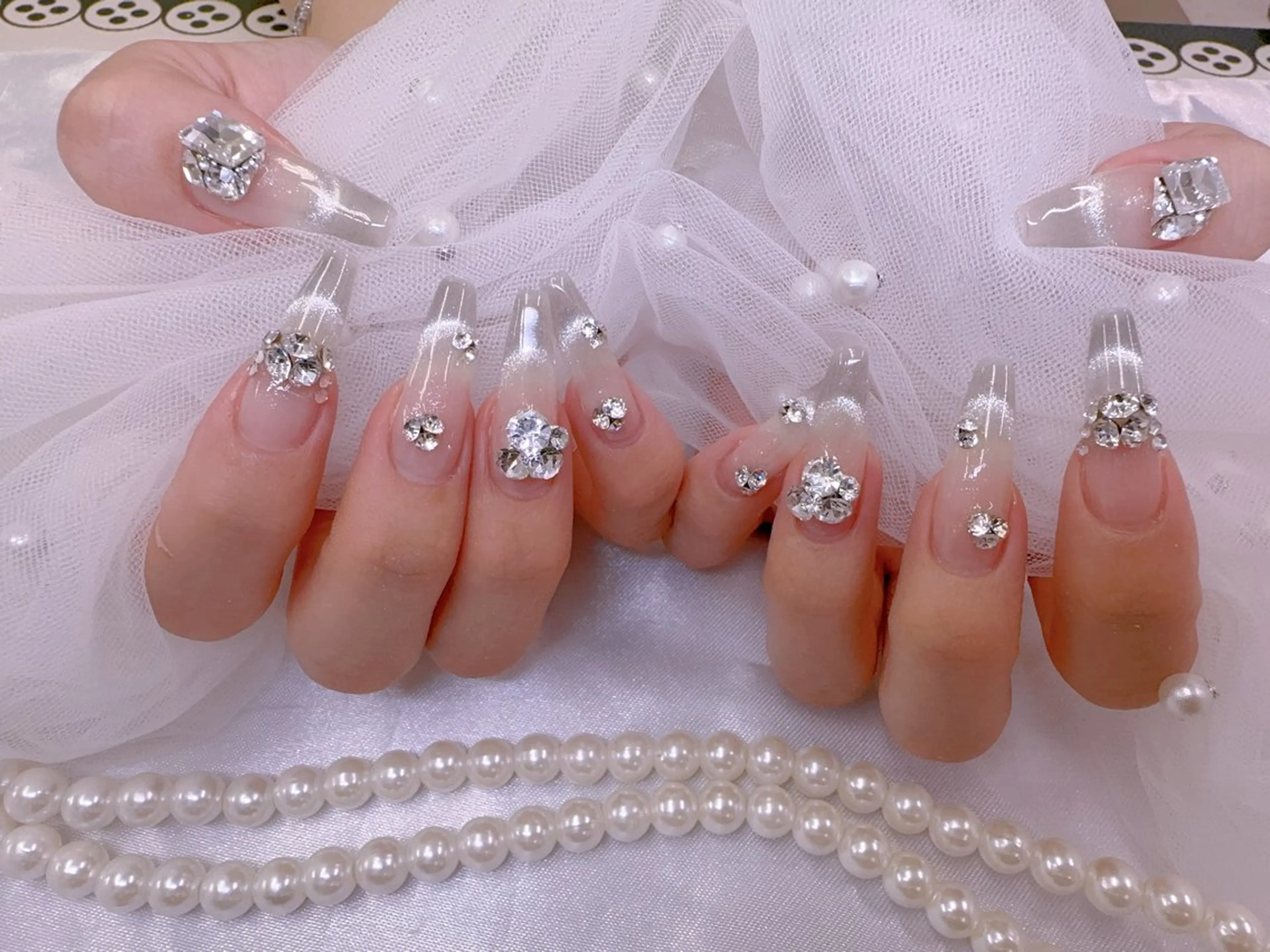 ネイル UMI ネイルサロン新宿🎀のネイルデザイン