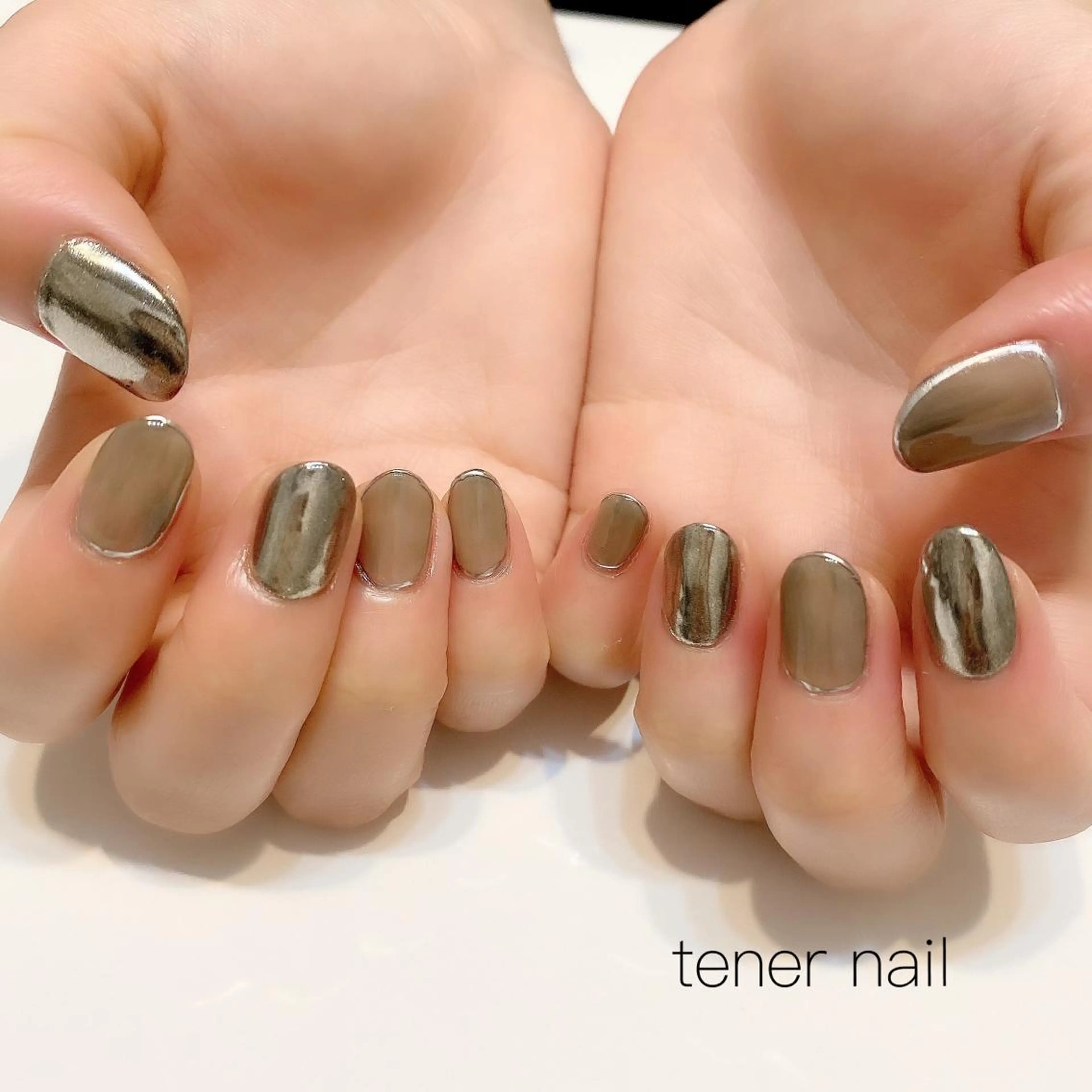 ネイル ミラーネイル ニュアンスネイル tener  nail  テネルネイル所属・テネルネイル tener nailのネイルデザイン