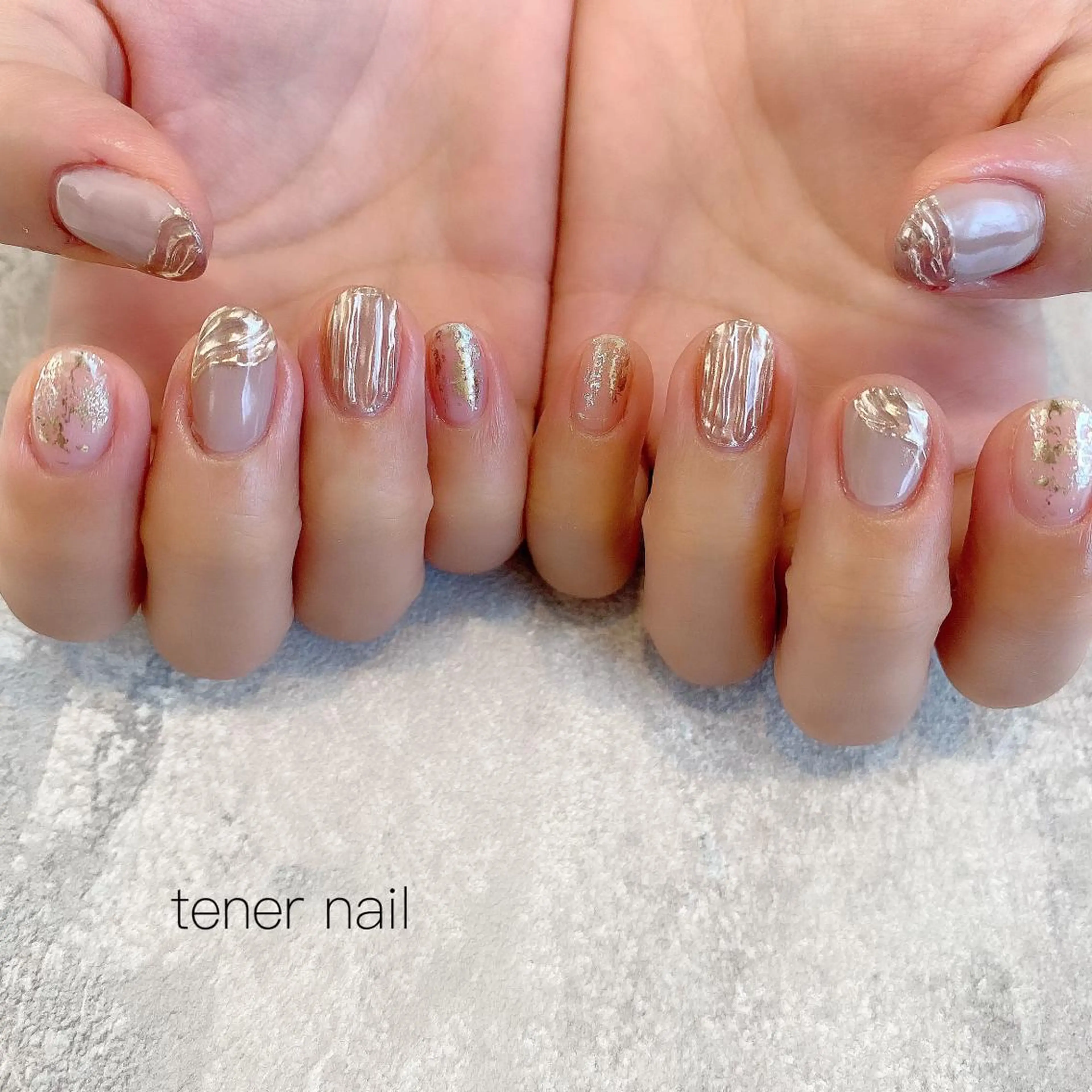 ネイル ゴールド ミラーネイル テネルネイル tener nailのネイルデザイン