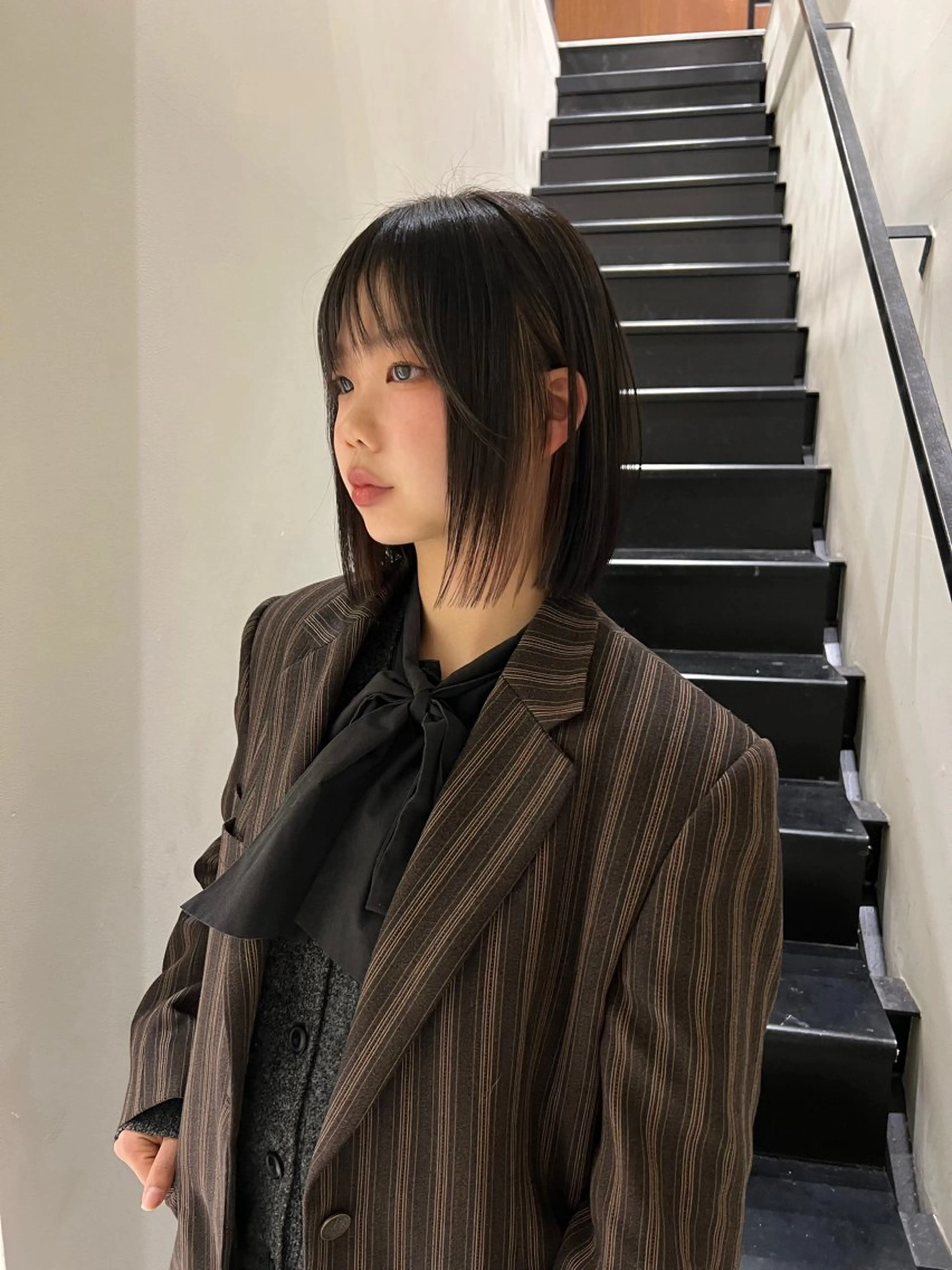 ショート カラー インナーカラー ボブ 顔周りカット 似合わせカット 小顔カット 小顔ボブ jilblanカホのヘアスタイル