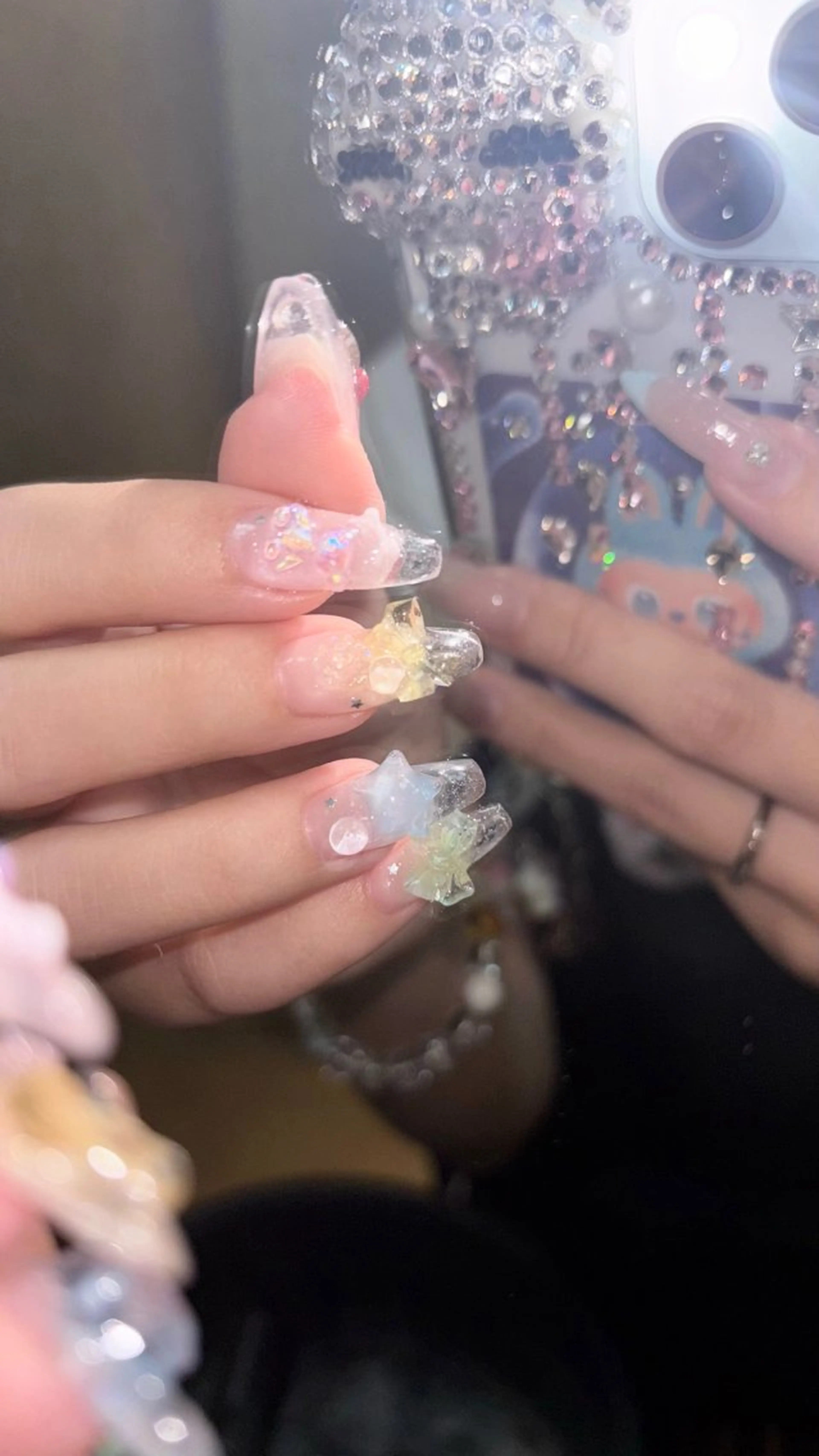 ネイル 🧸fein. rena🩰のネイルデザイン