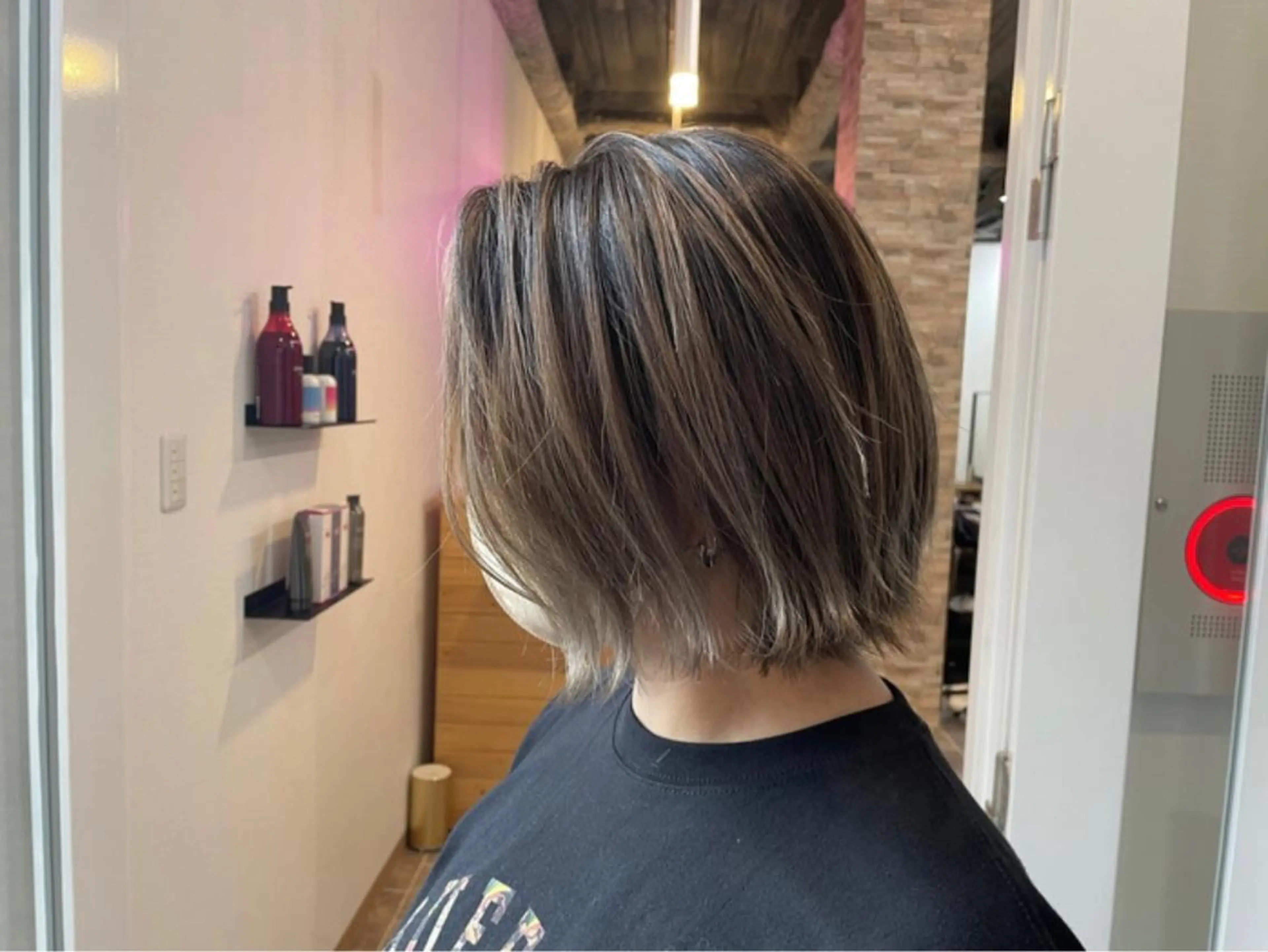 ショート カラー ヘアカラー&縮毛矯正 STAR☆RIVERのヘアスタイル