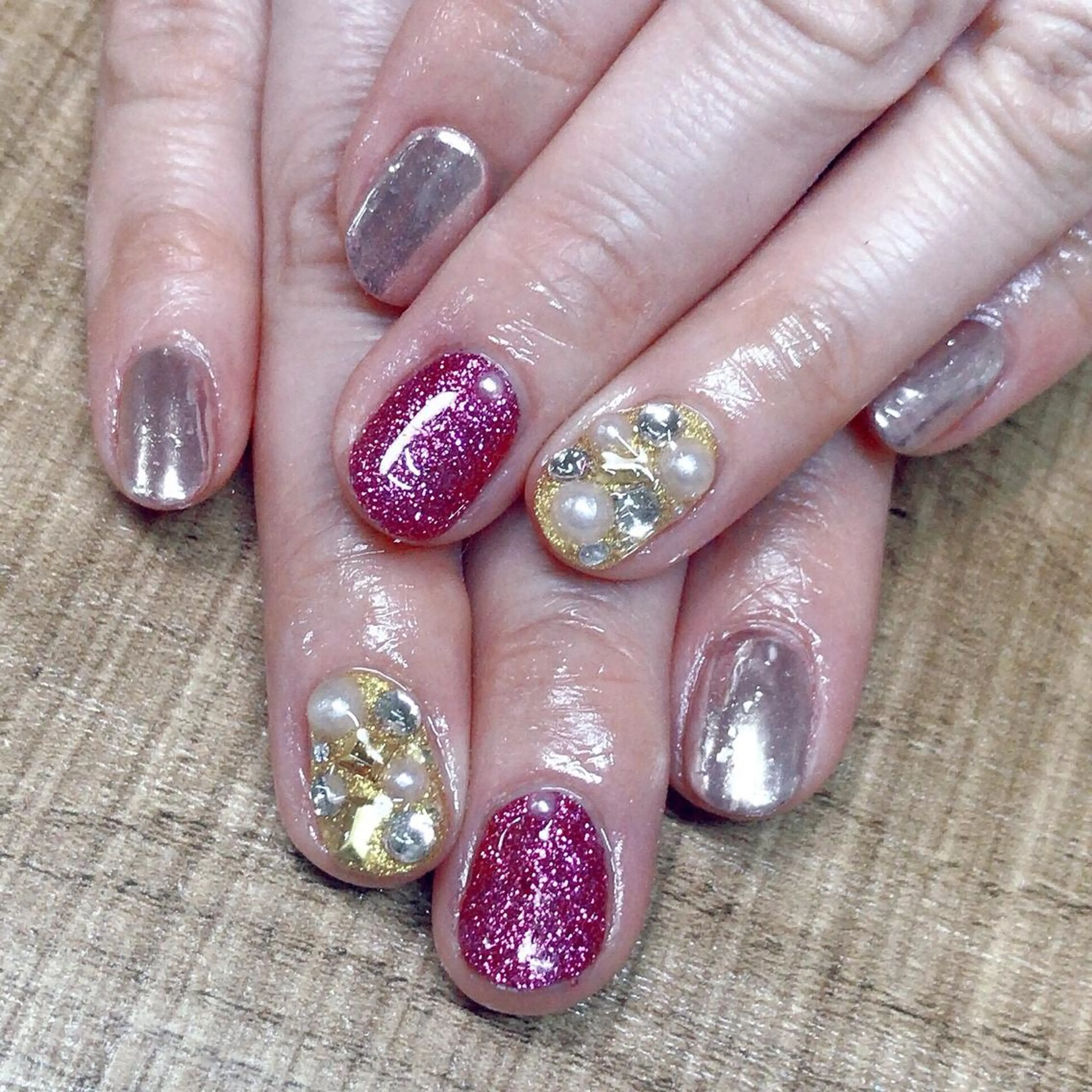 ネイル 安藤 Charlotteのネイルデザイン