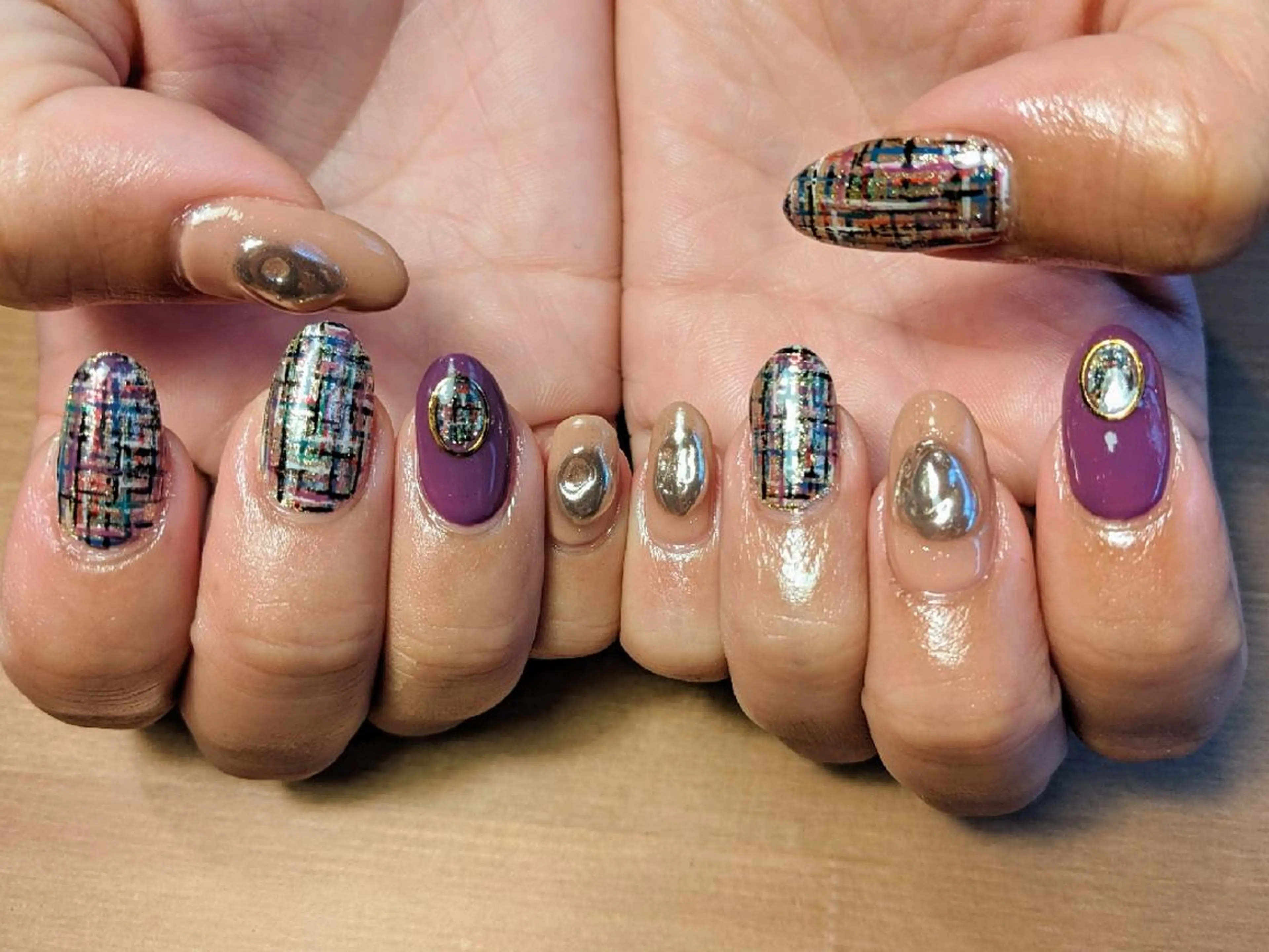 ネイル ｱｲﾗｯｼｭ ﾈｲﾙ ｻﾛﾝ つけるのマツエク・マツパデザイン