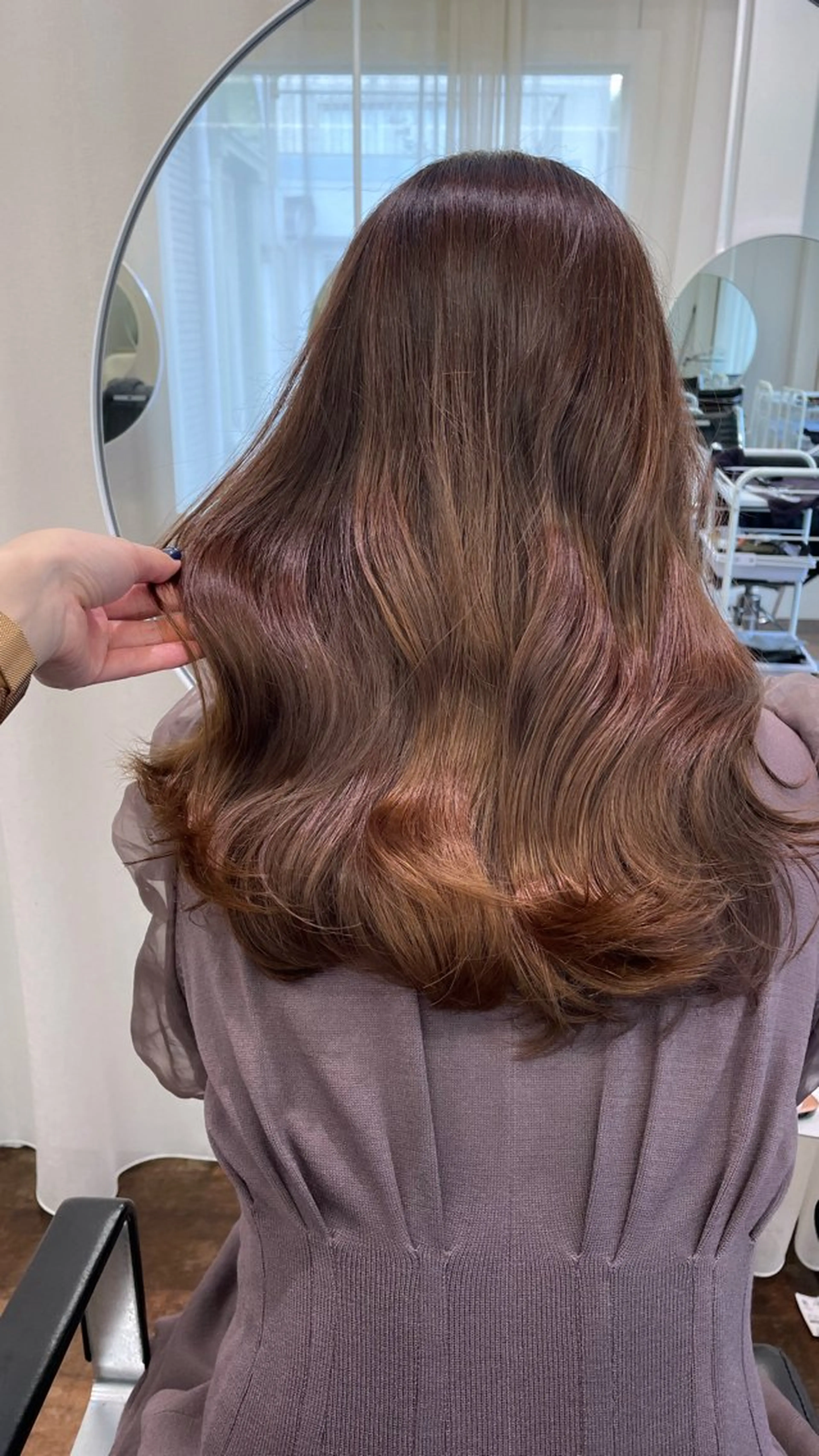 ロング カラー 透明感カラー カット ヘアカラー トリートメント レイヤーカット🎀 kanaのヘアスタイル