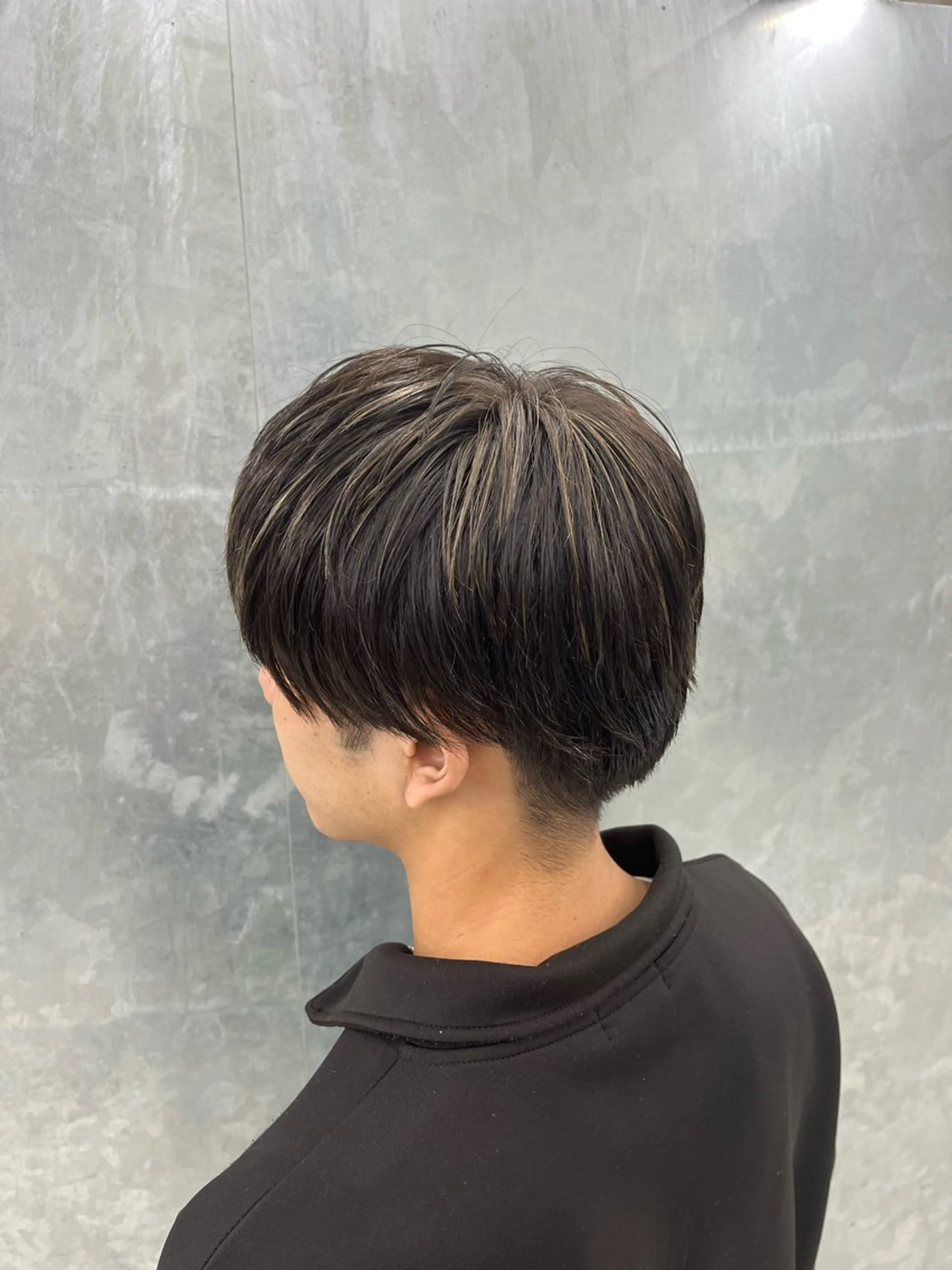 【2月限定🌕】メンズカット+ハイライト⚡️の写真