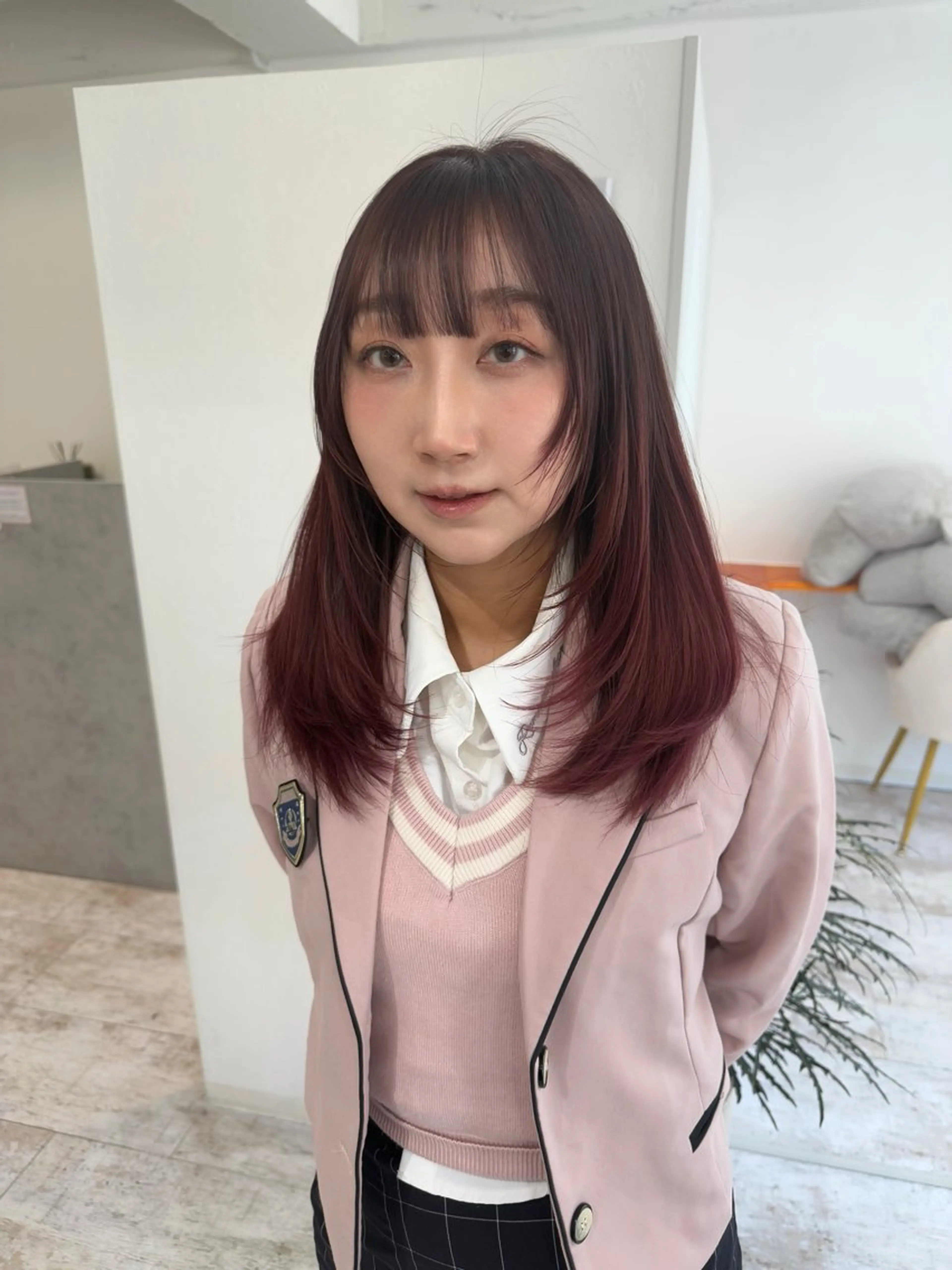 ロング カラー グラデーションカラー ピンクカラー レイヤーカット ワンホンレイヤー カット ヘアカラー piLLon/ RYUKAのヘアスタイル