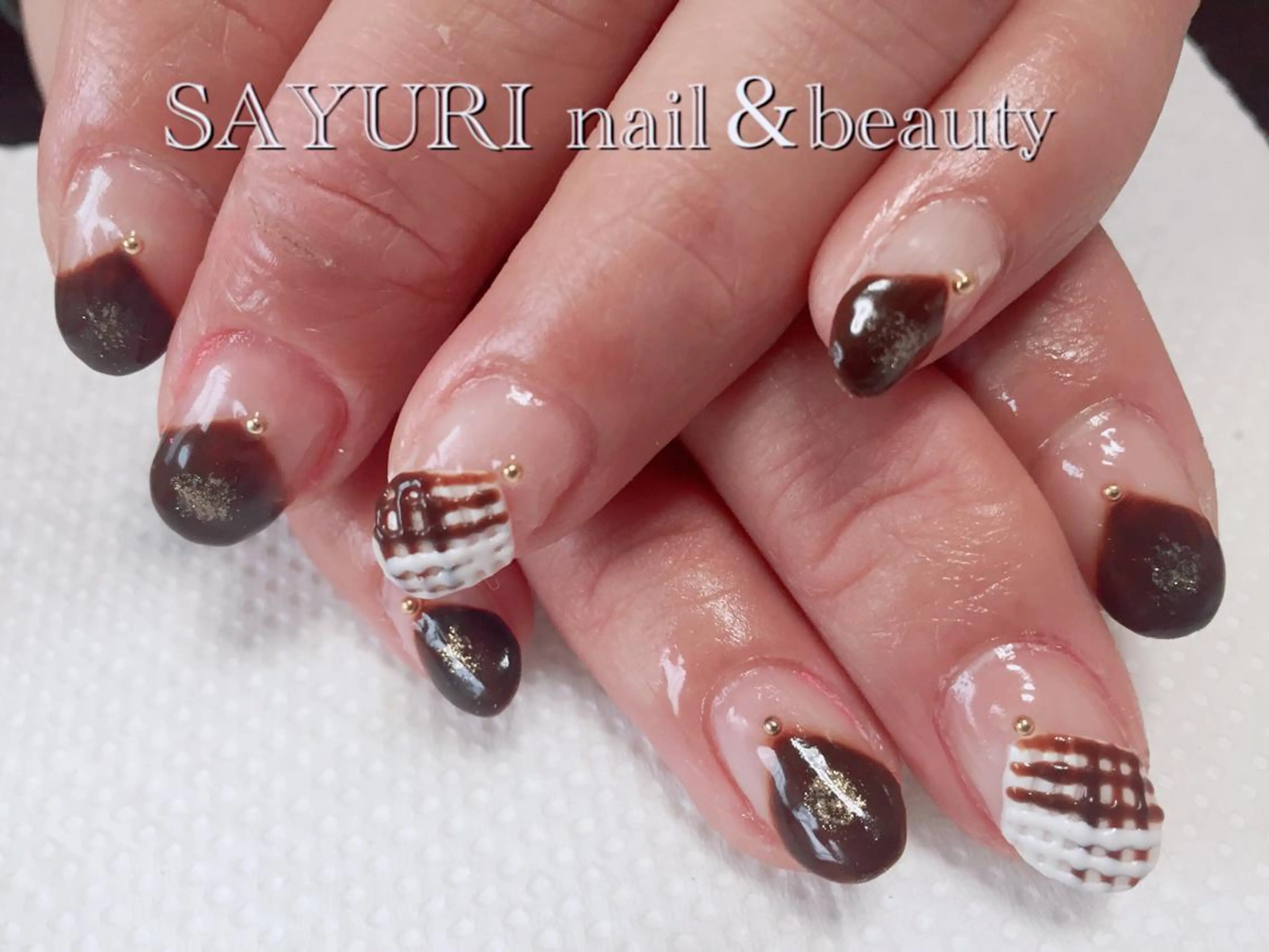 ネイル バレンタイン ハンドネイル さゆりネイル&ビューティーサロン所属・古屋 早友里のネイルデザイン