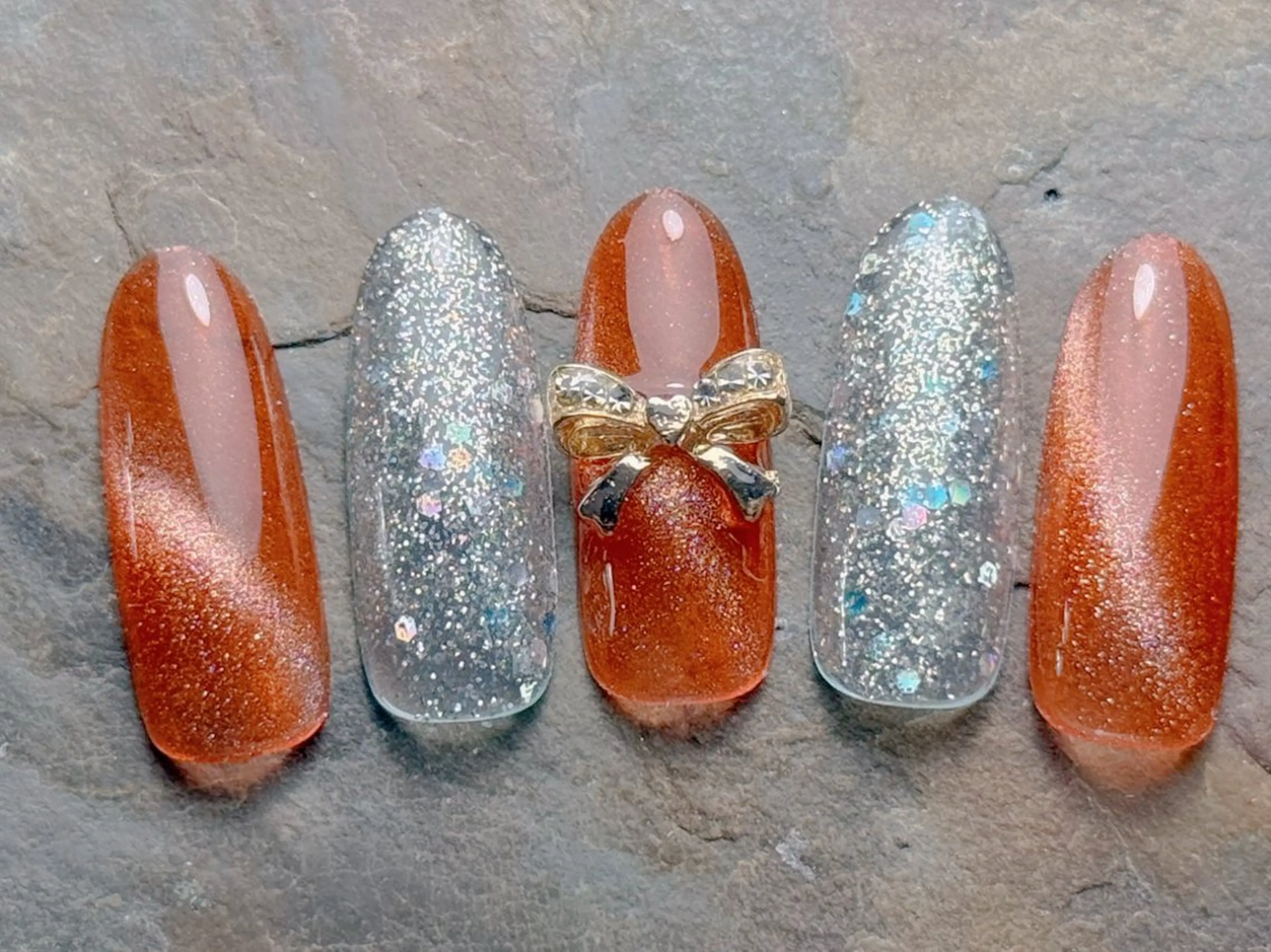 ネイル ハンドネイル マジック ミラーのネイルデザイン