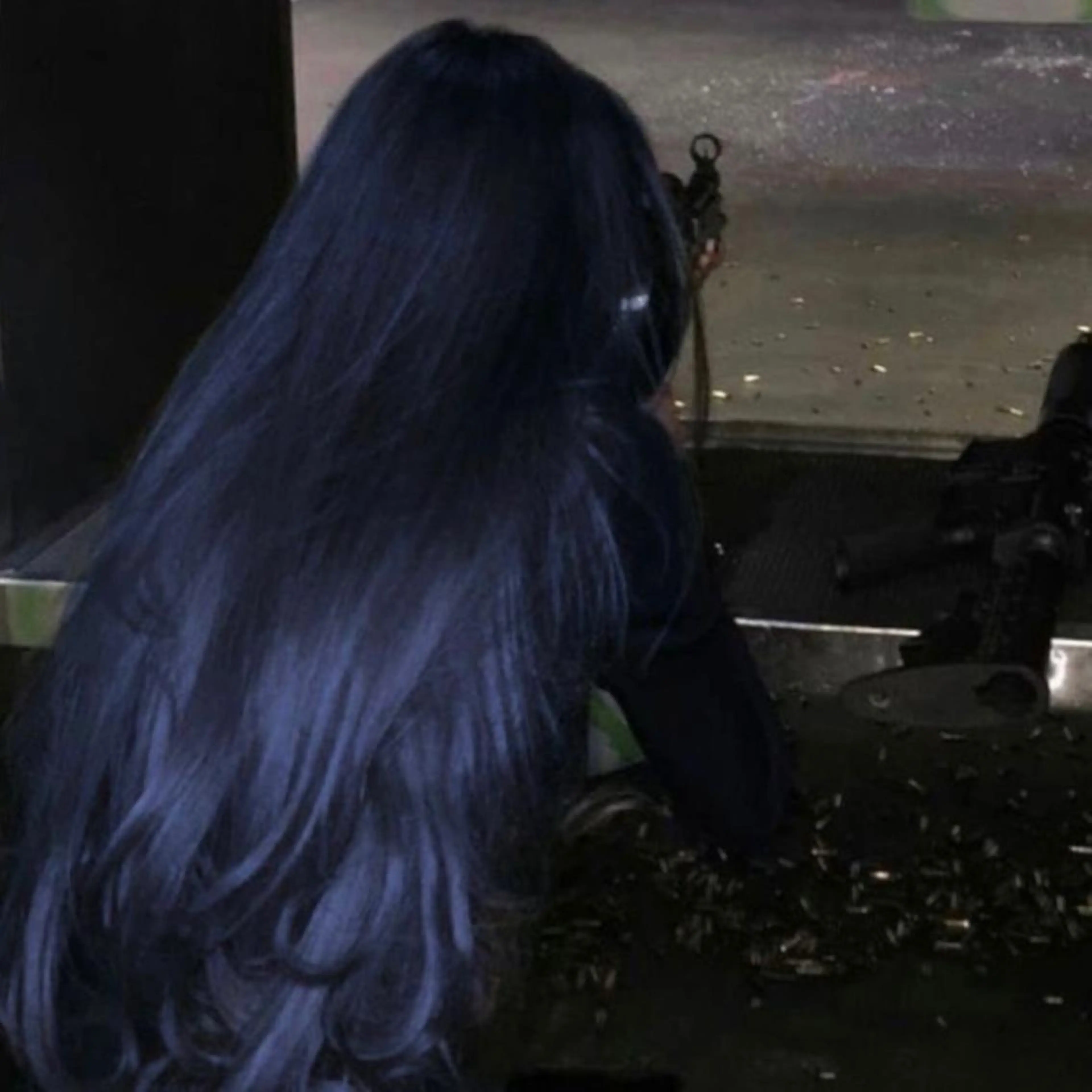 カラー ブリーチ nonoka オリーブ/レイヤーのヘアスタイル