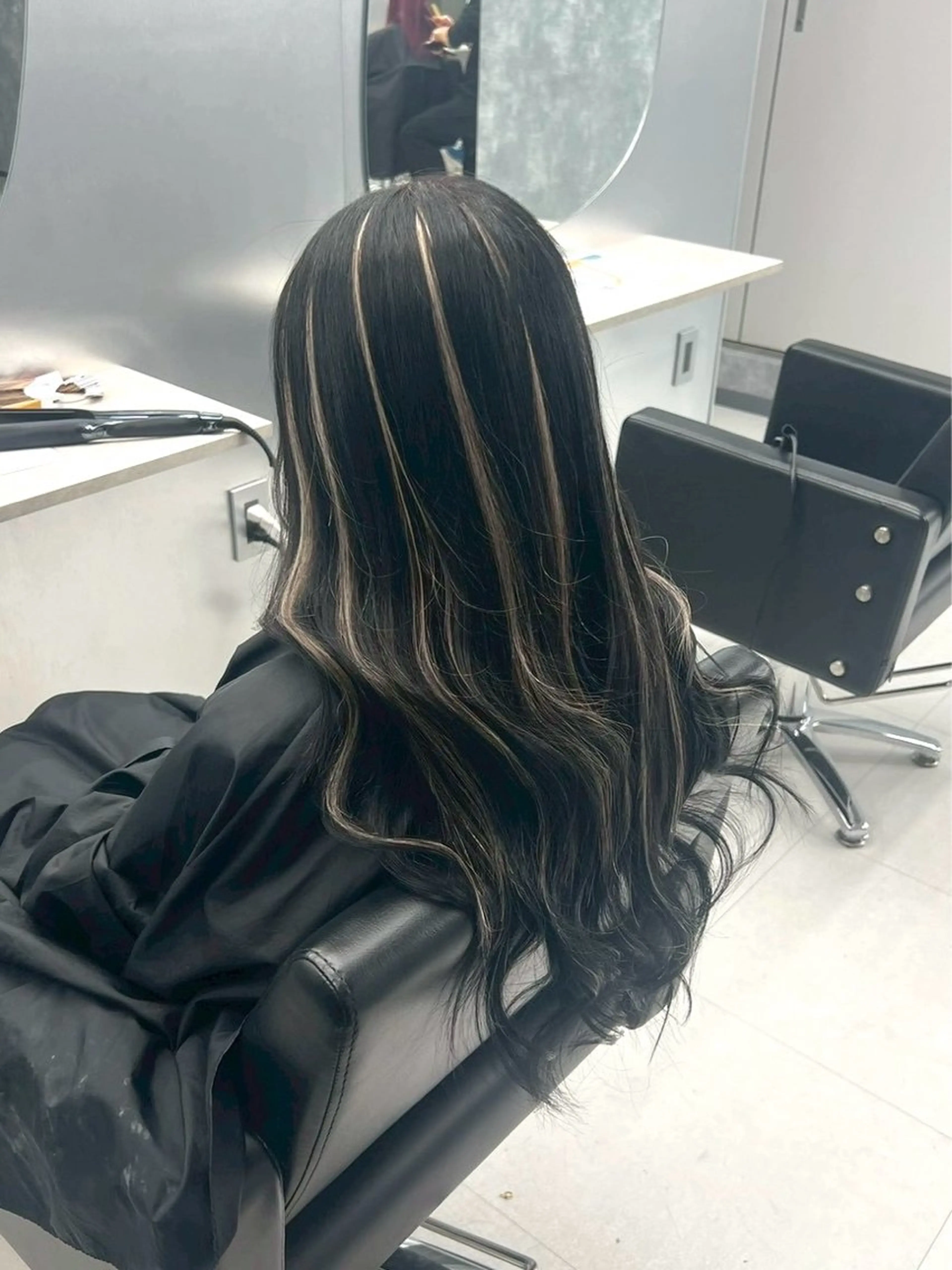 ロング 🦋ハイトーン×ア レンジ💫Leenaのヘアスタイル