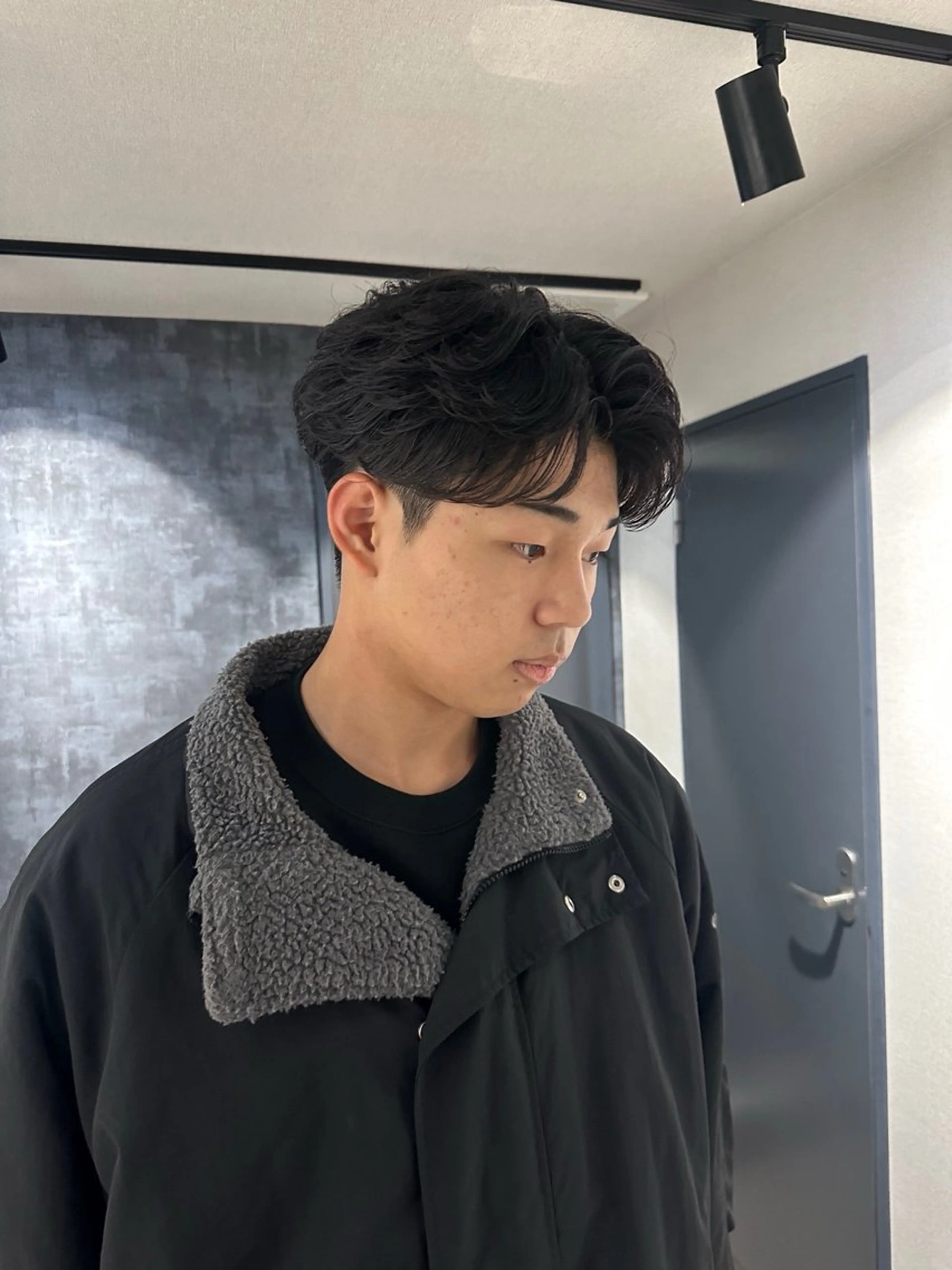 ミディアム パーマ メンズ センターパート カット パーマ 💈原宿指名No.1 センターパート💈のヘアスタイル