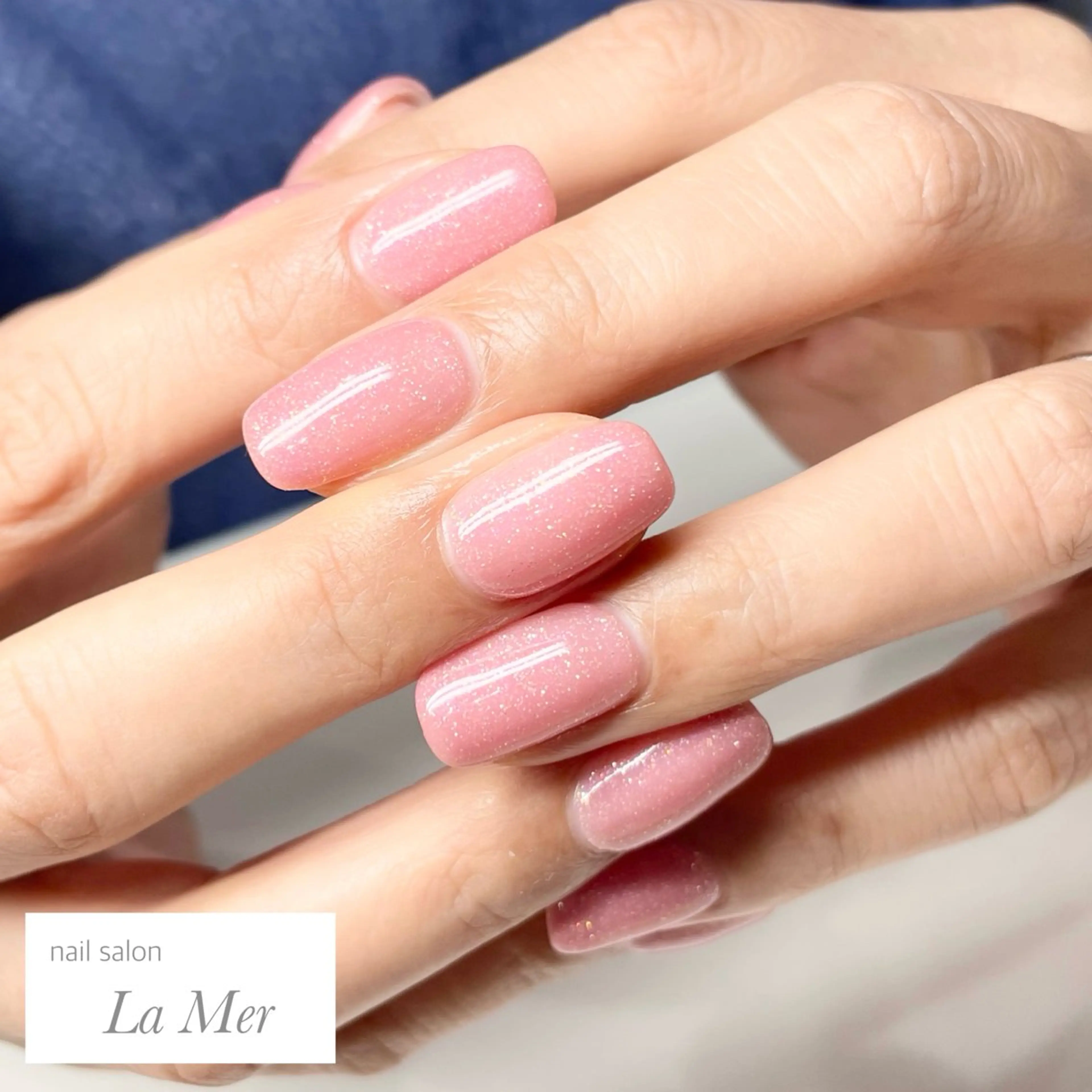 ネイル ラメ(グリッター) オフィスネイル ワンカラーネイル ピンク シンプルネイル nailsalon La Merのネイルデザイン