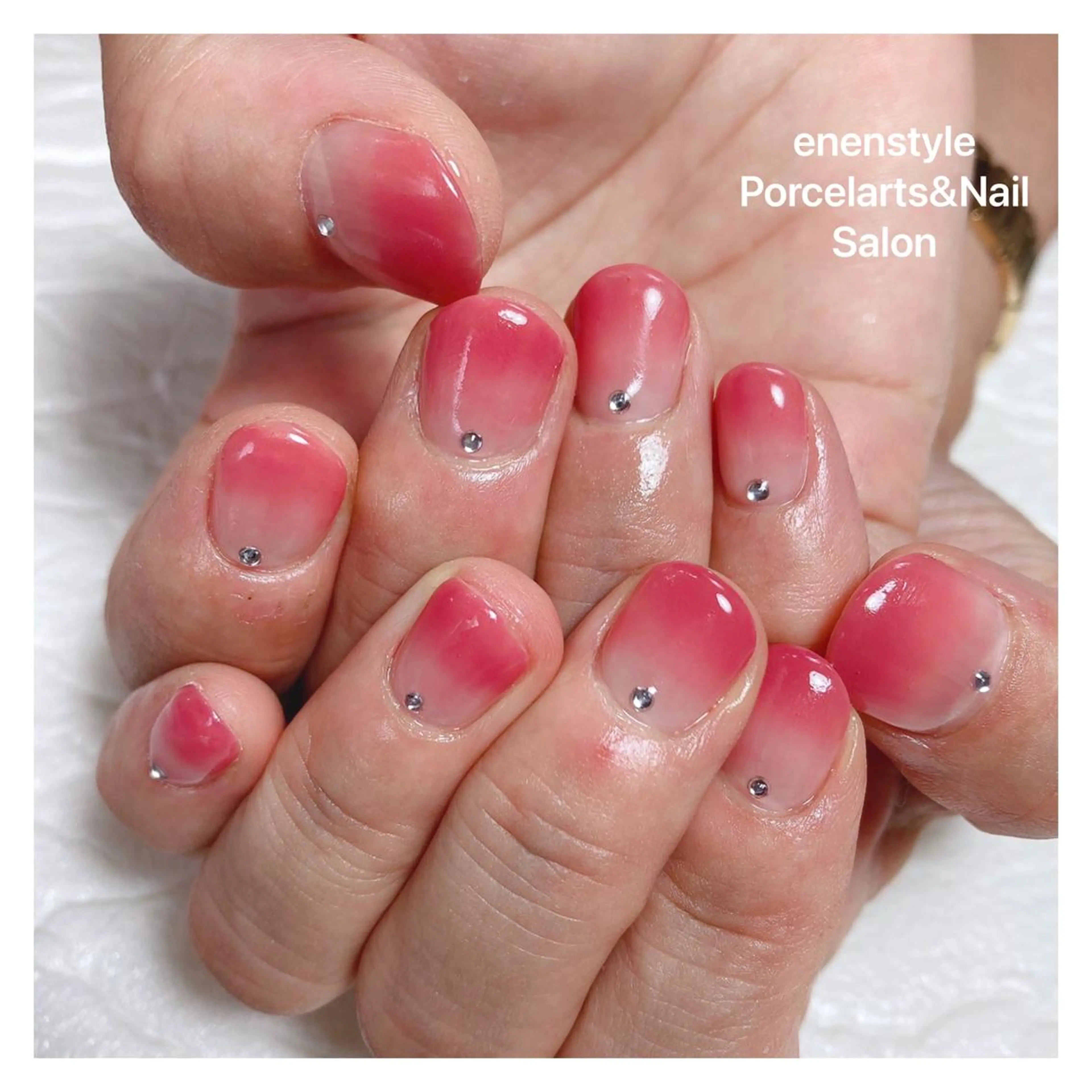 ショート ネイル ハンドネイル 👑enen style👑のネイルデザイン