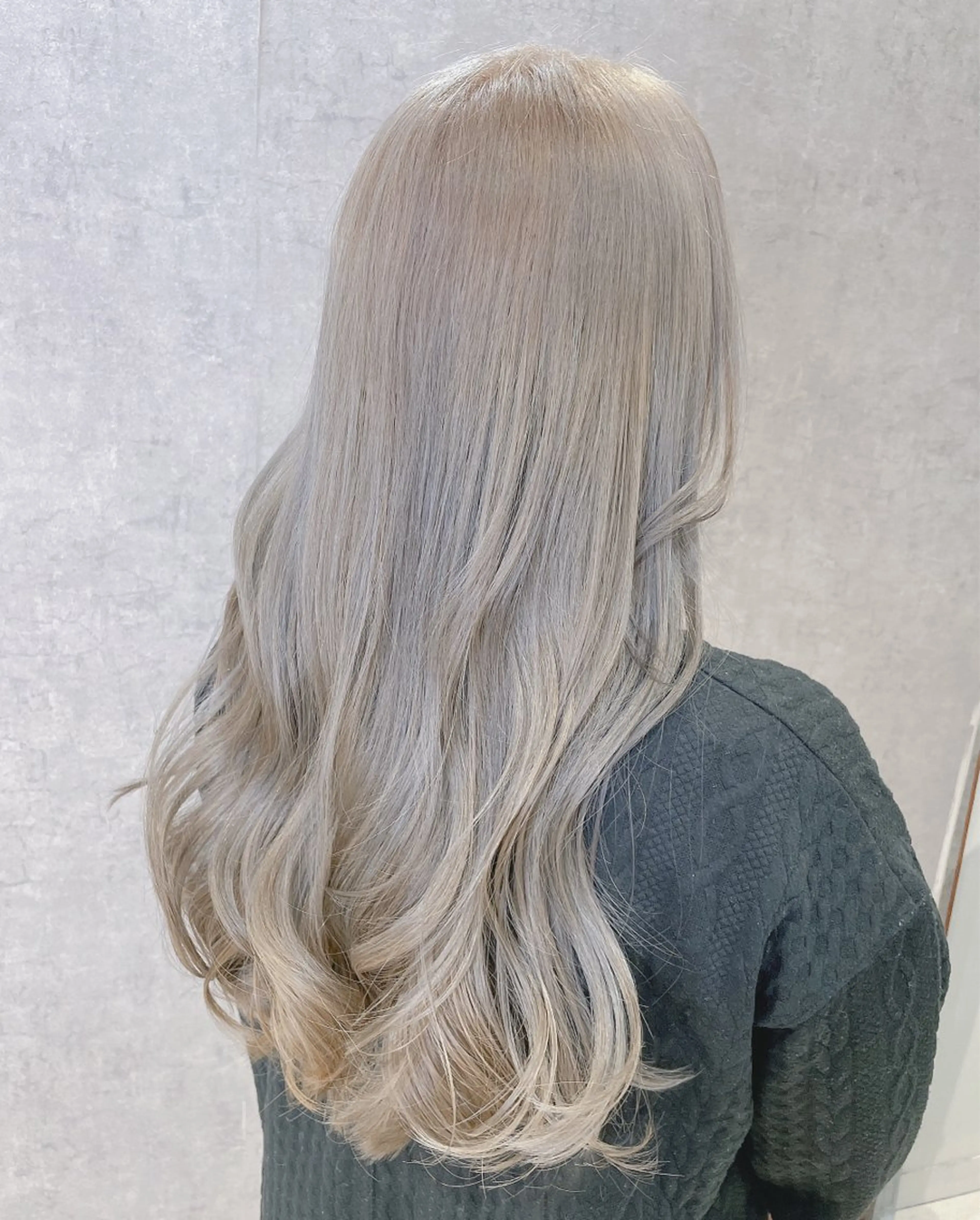 【ハイトーン◎】ケアブリーチ2回＋カラー＋補修トリートメントの写真