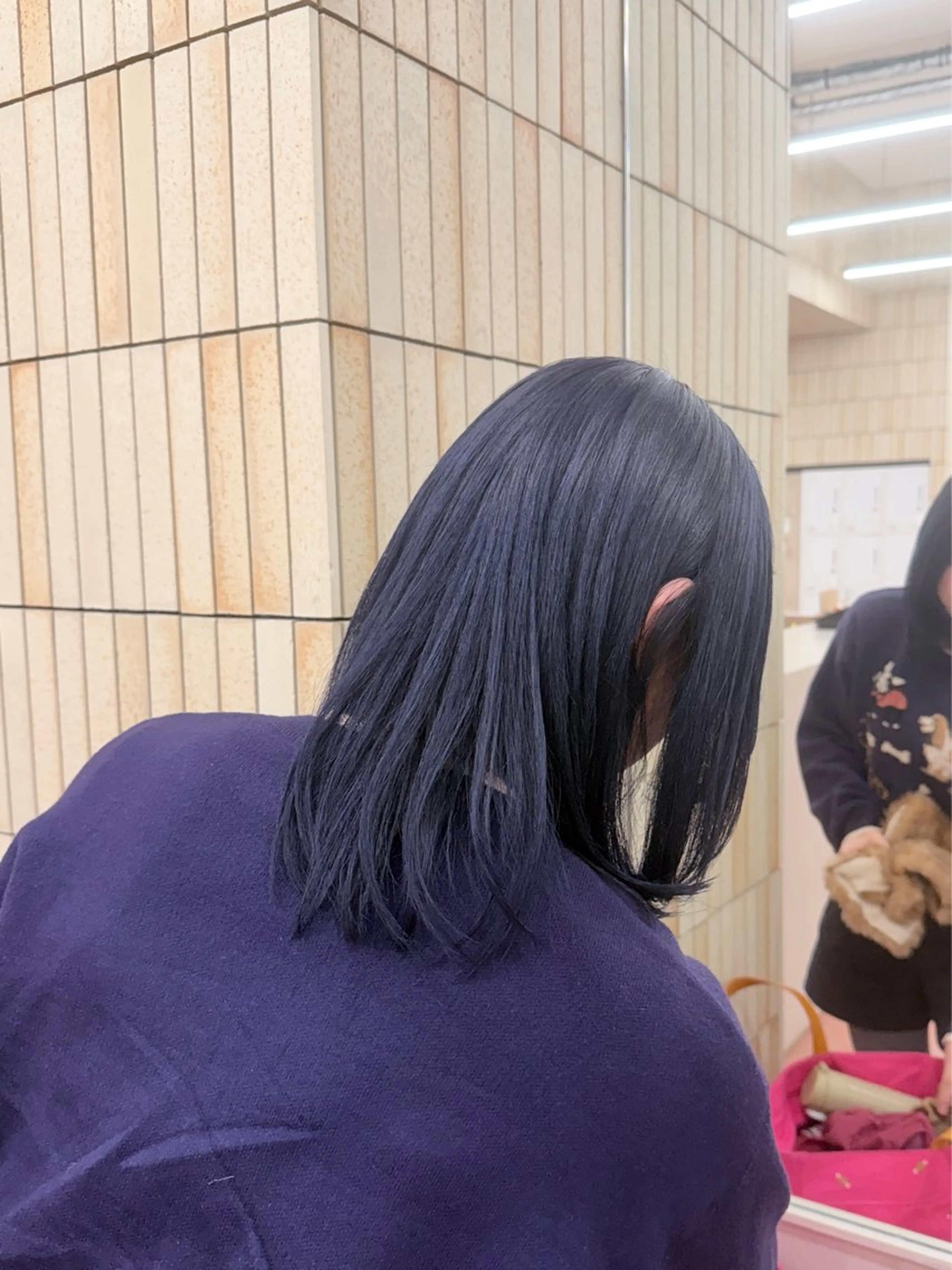 カラー ブリーチ 坪井 心音のヘアスタイル