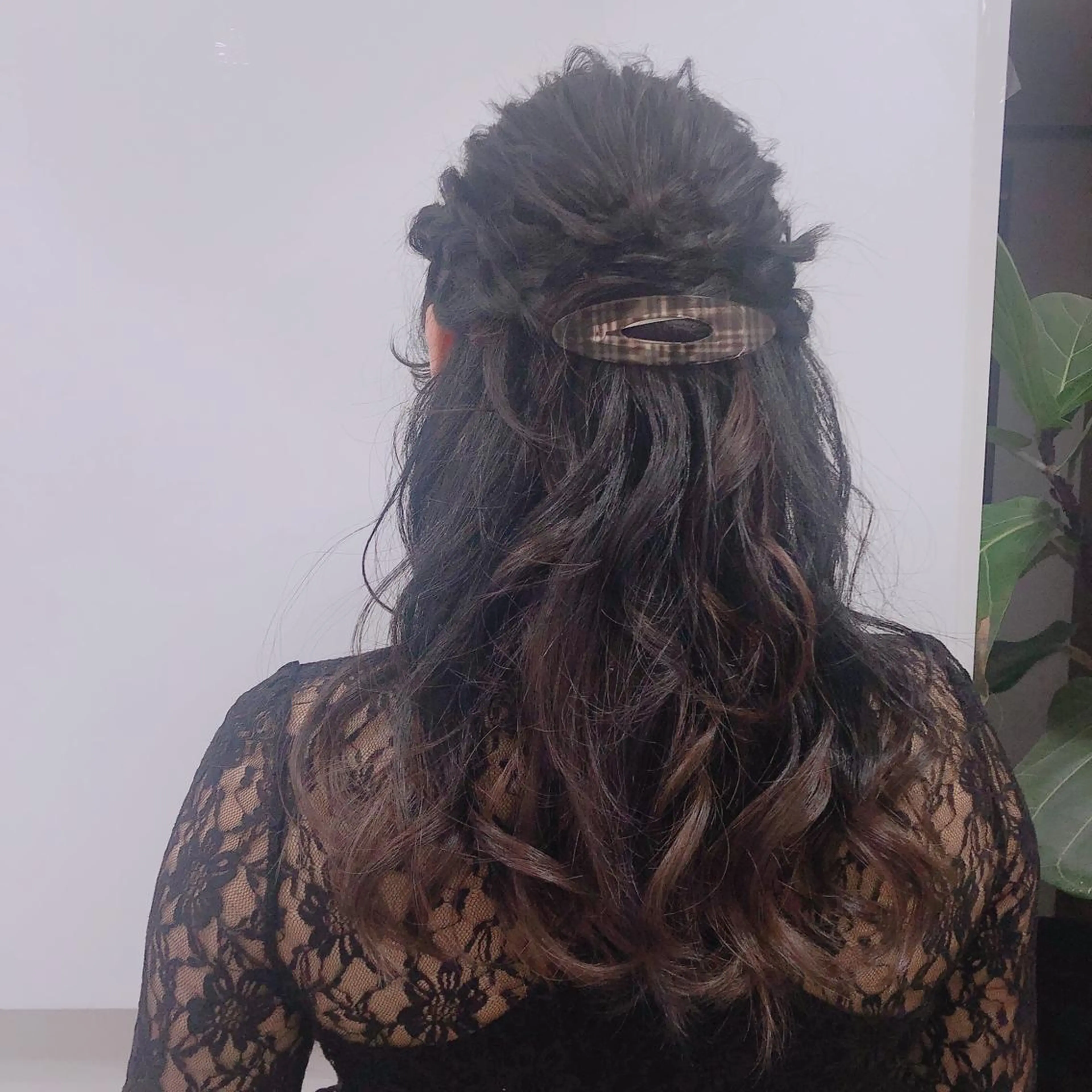 ロング 顔周りの垢抜けヘア 立山あいりのヘアスタイル