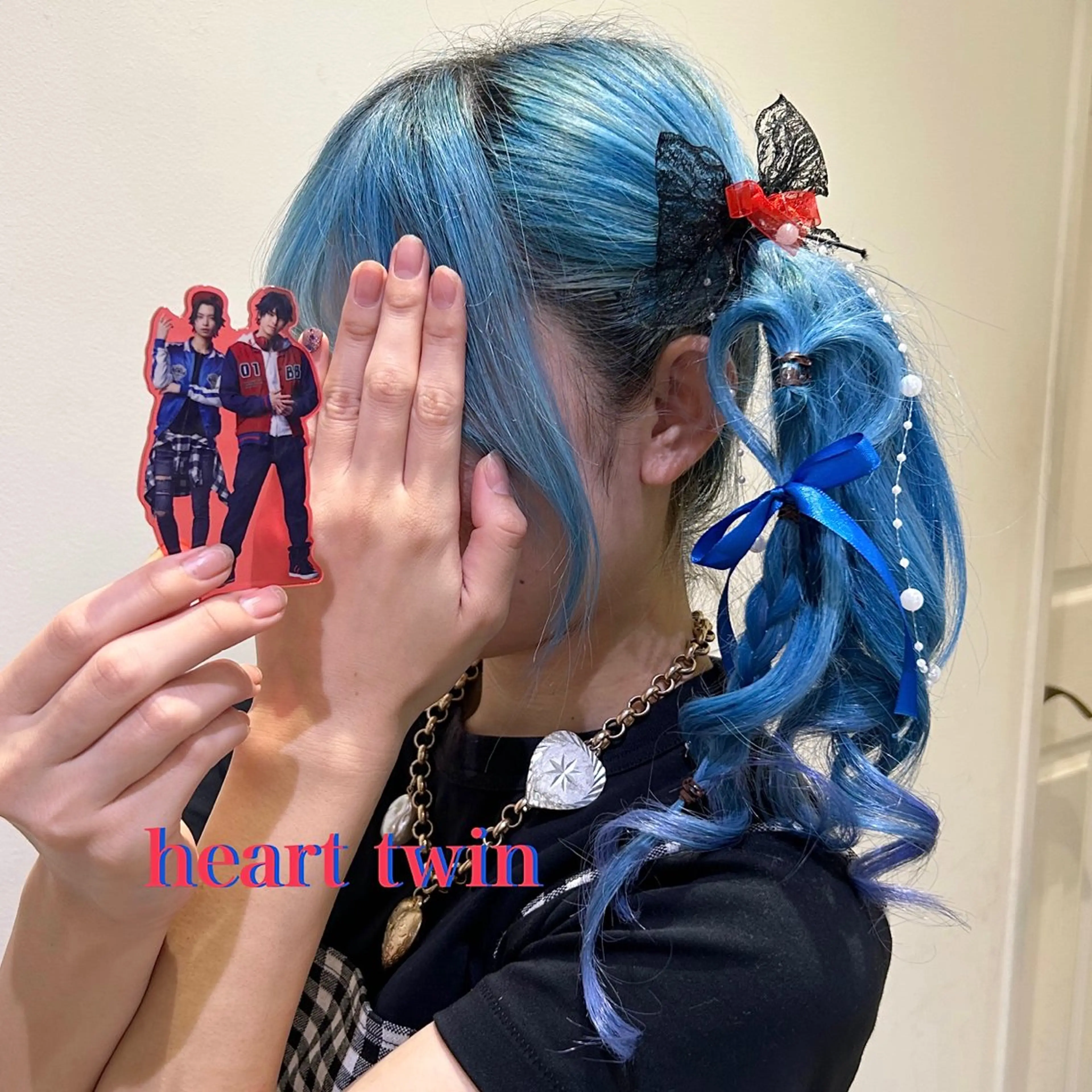 ロング ヘアセット ミユ🎀エクステ 🎨デザインカラーのヘアスタイル