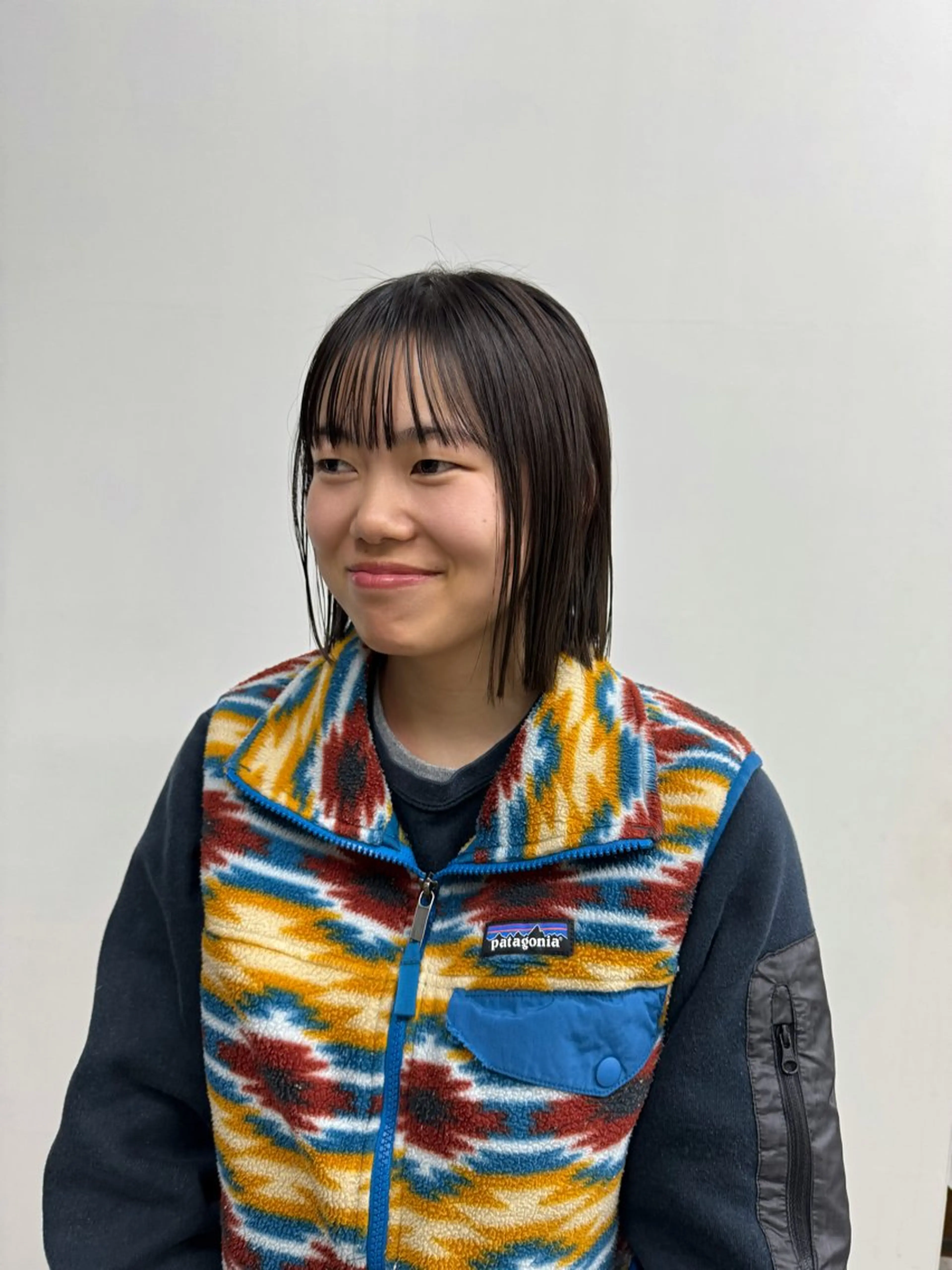 ミディアム カット 清水愛果/似合わせ カット/透明感カラーのヘアスタイル