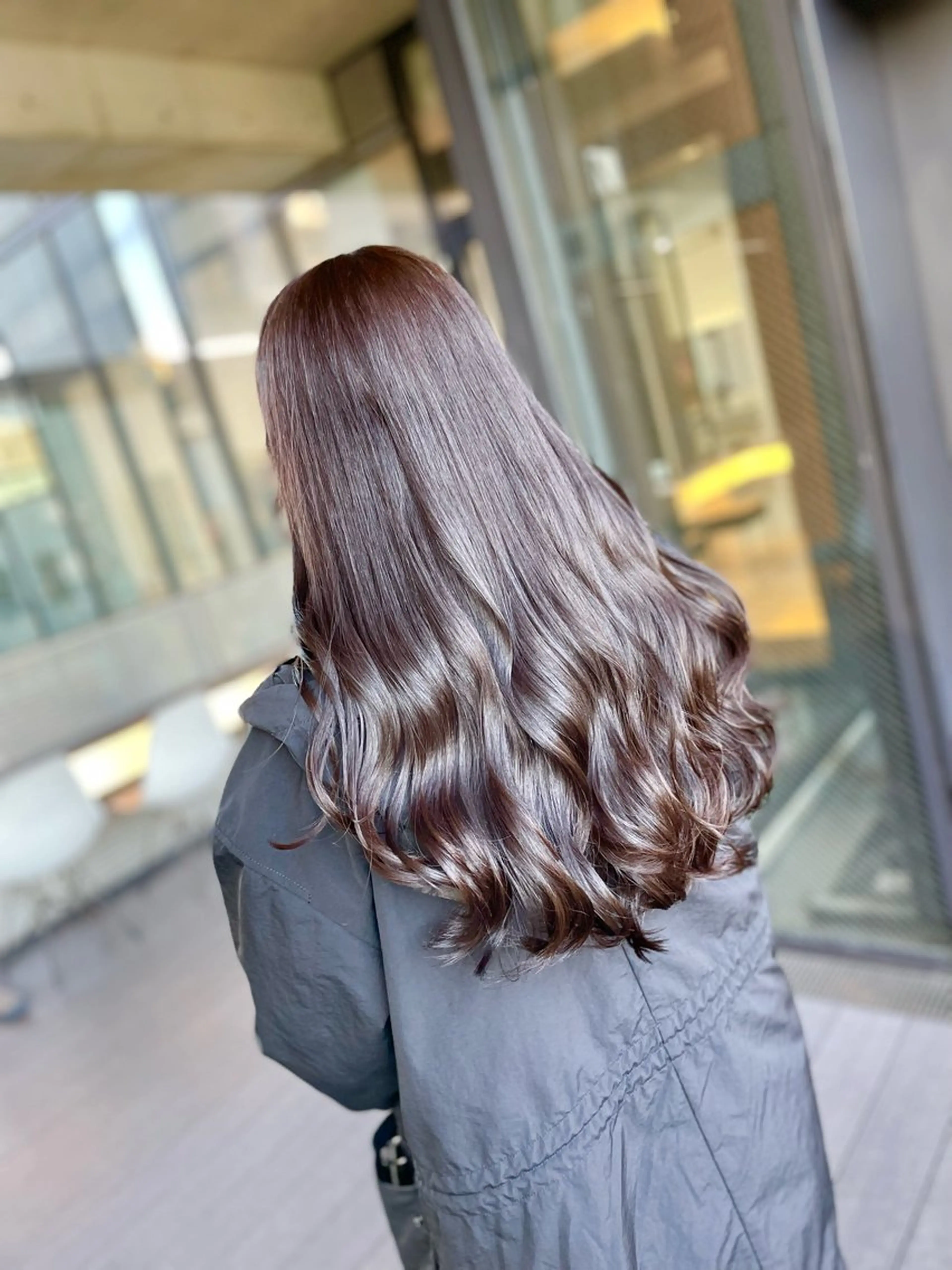 ロング カラー くせ毛 今井 勝也のヘアスタイル