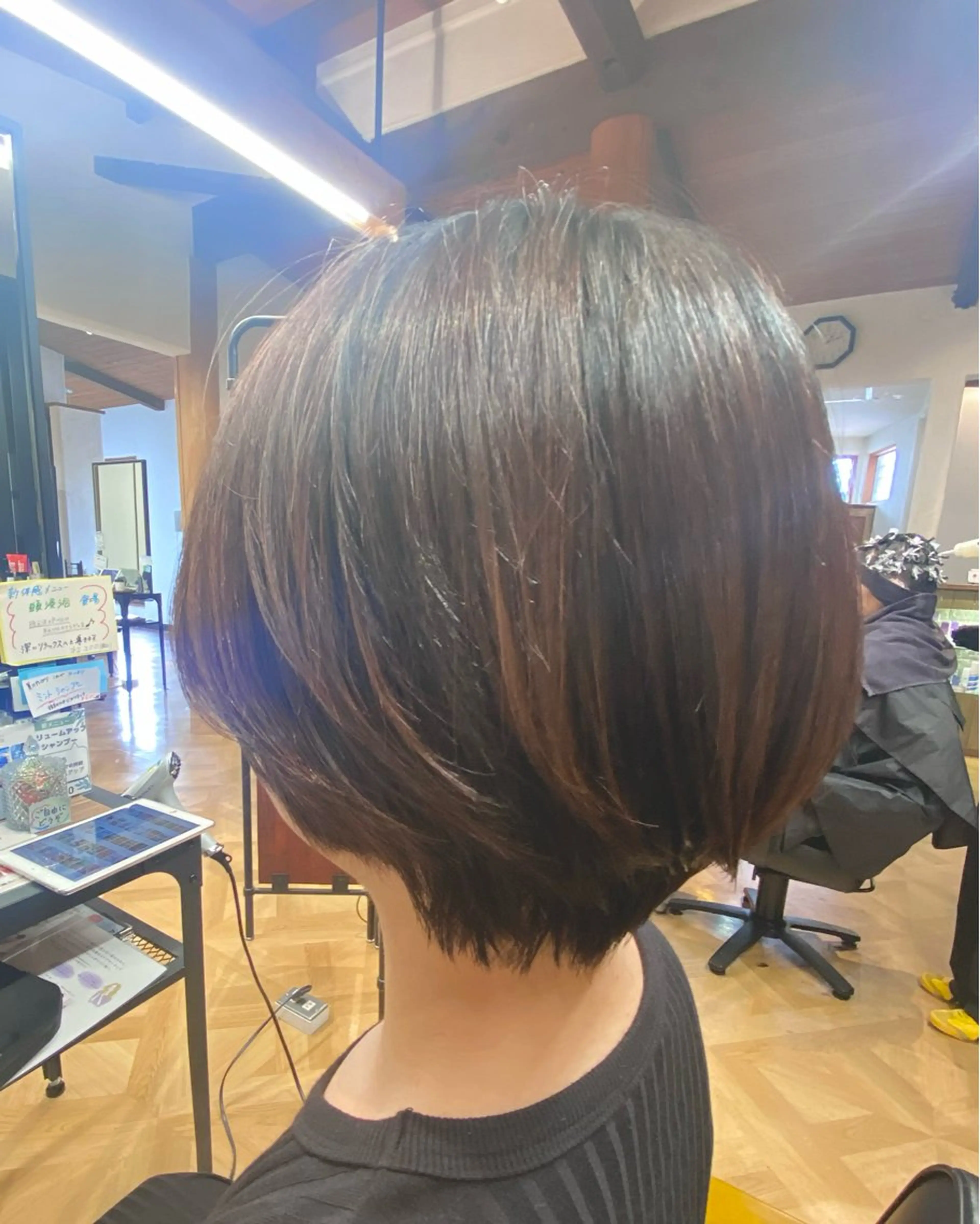 ショート ショートボブ 丸みショート ボブ ショートヘア カット 菅野 奏のヘアスタイル