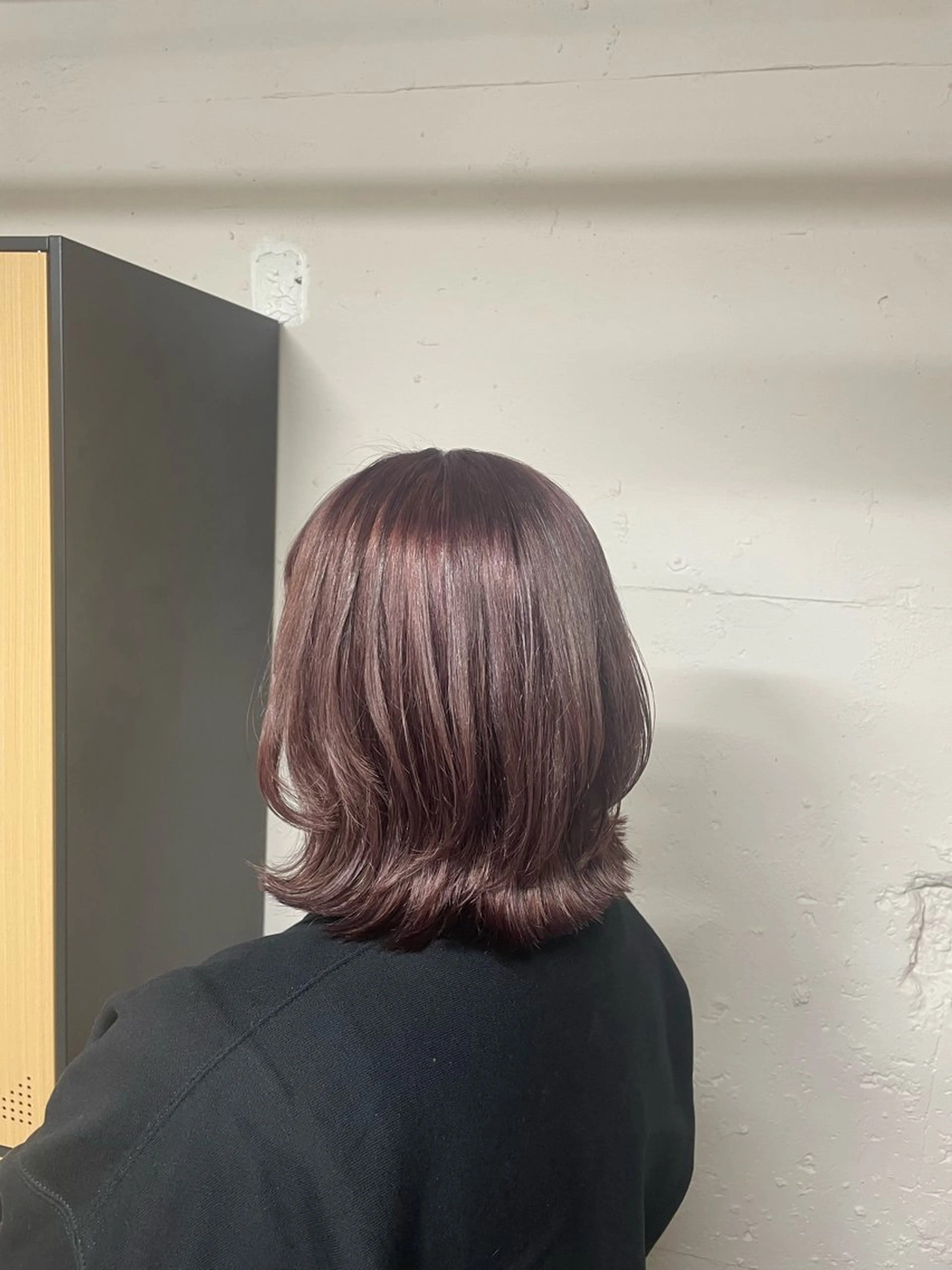 ミディアム ヘアカラー tokute 中野真咲🐺のヘアスタイル