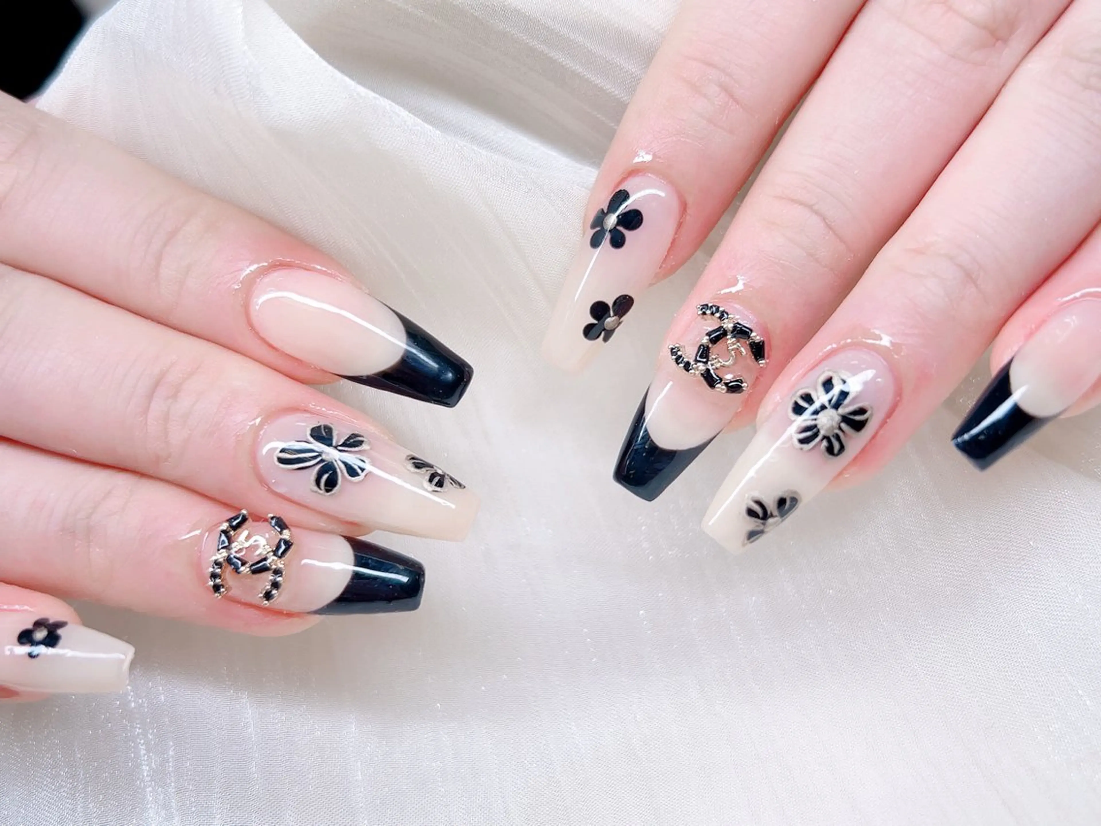 ネイル 🎀M nail salon🎀のネイルデザイン