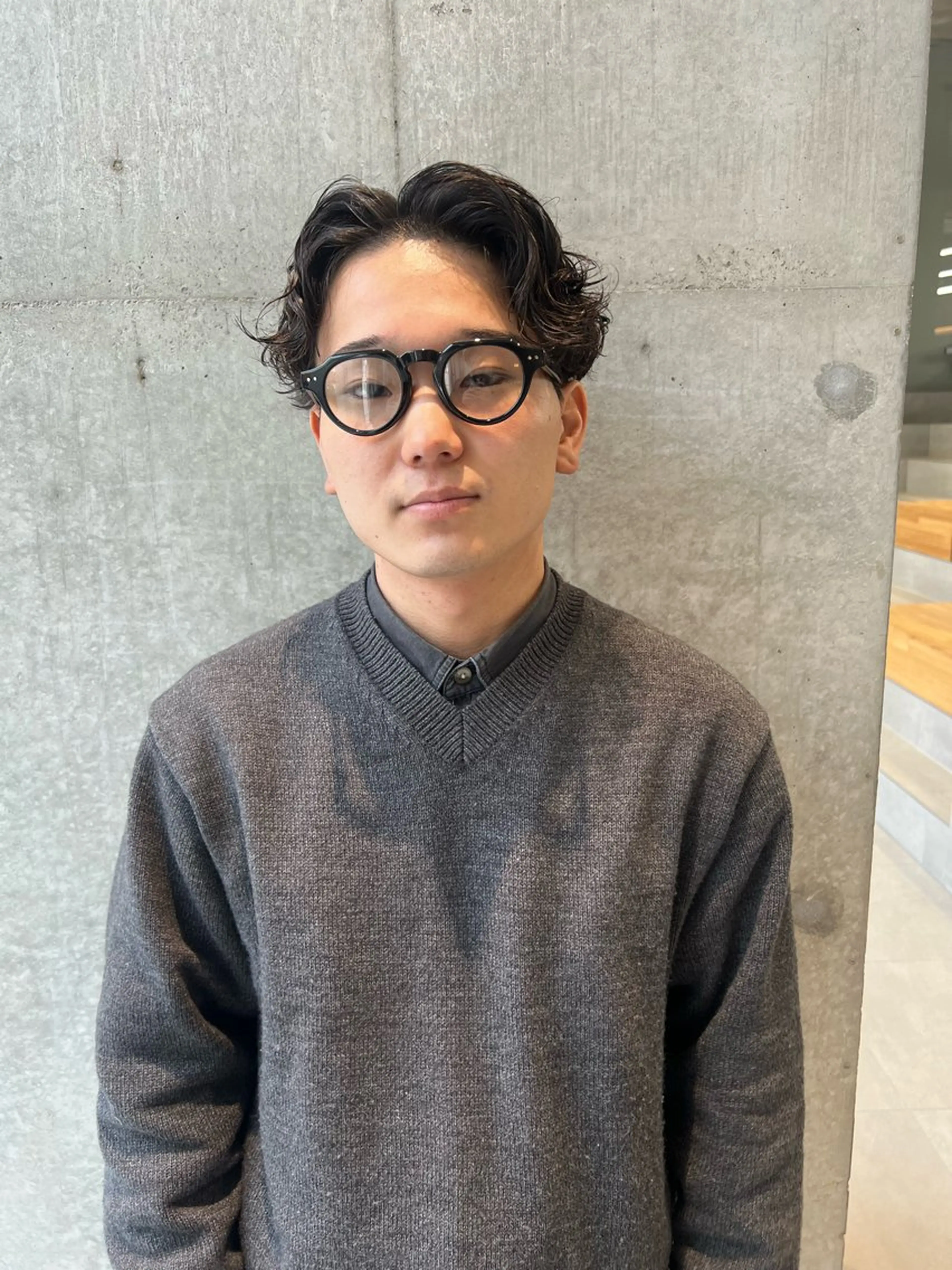 パーマ メンズ センターパート メンズパーマ ニュアンスパーマ 吉沢遣人/レイヤー 艶カラー/抜け感のヘアスタイル