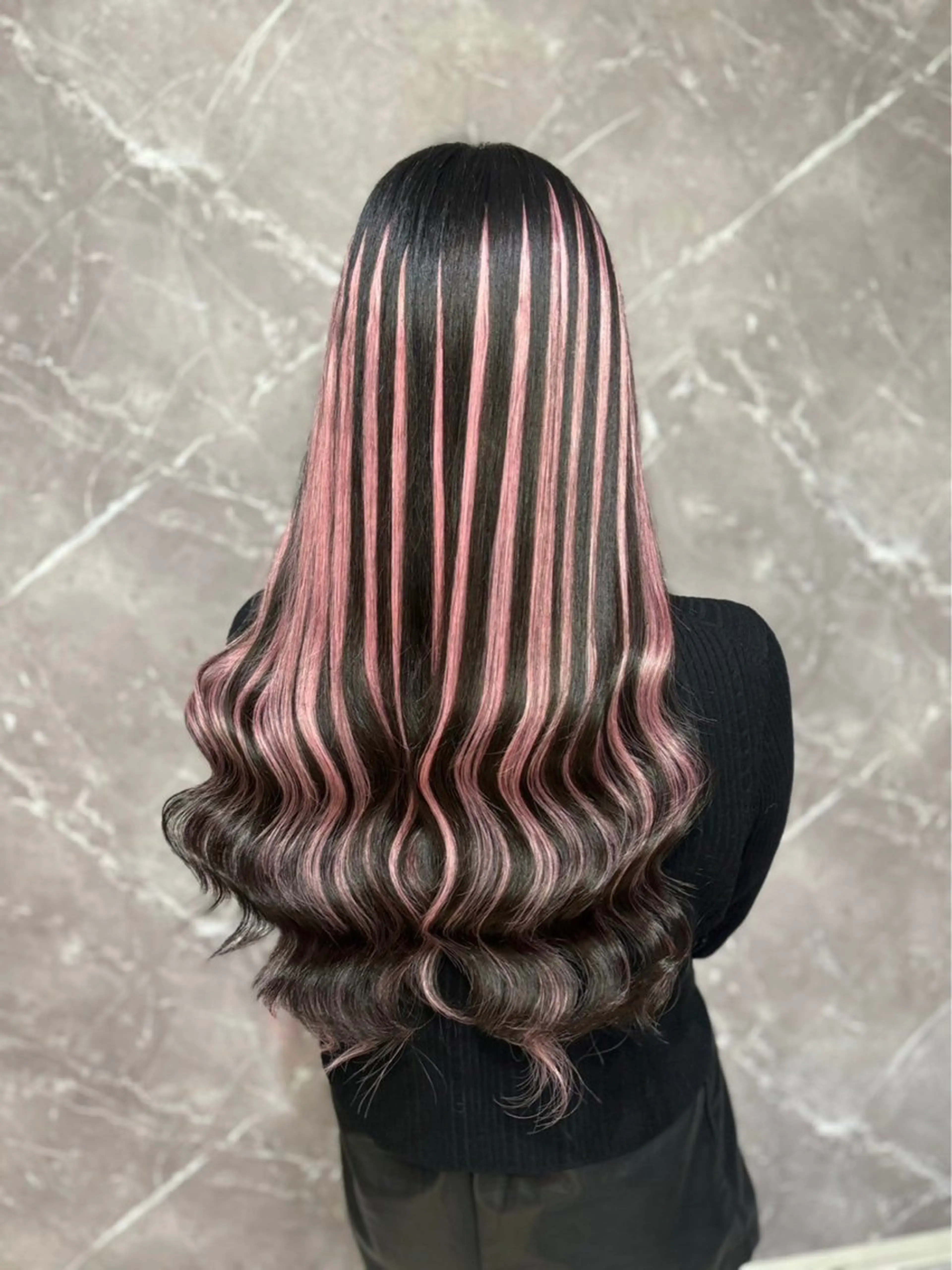 ロング RIN シールエクステのヘアスタイル