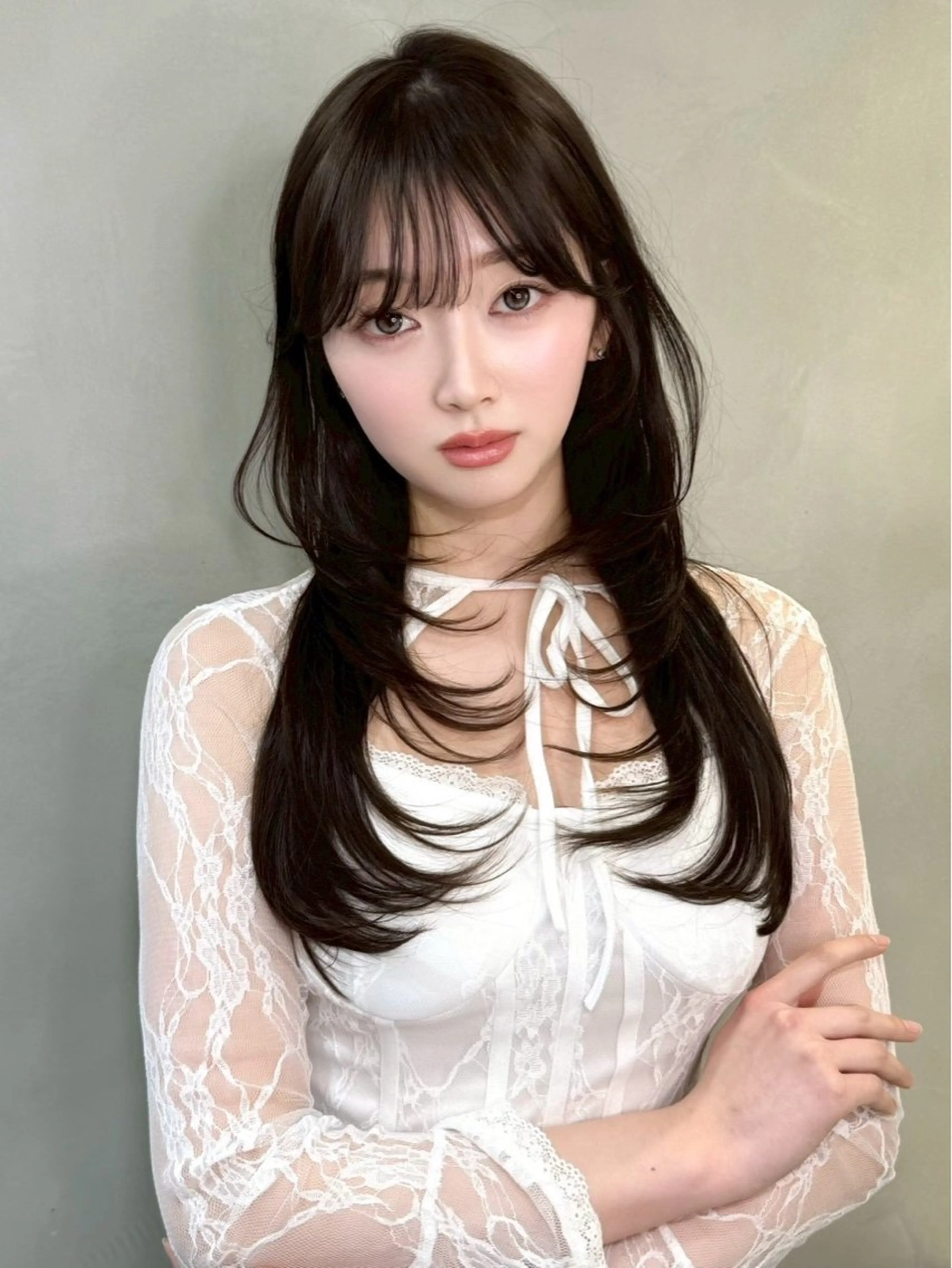 セミロング カット ブリーチなしWカラー /レイヤー/設樂彩乃のヘアスタイル