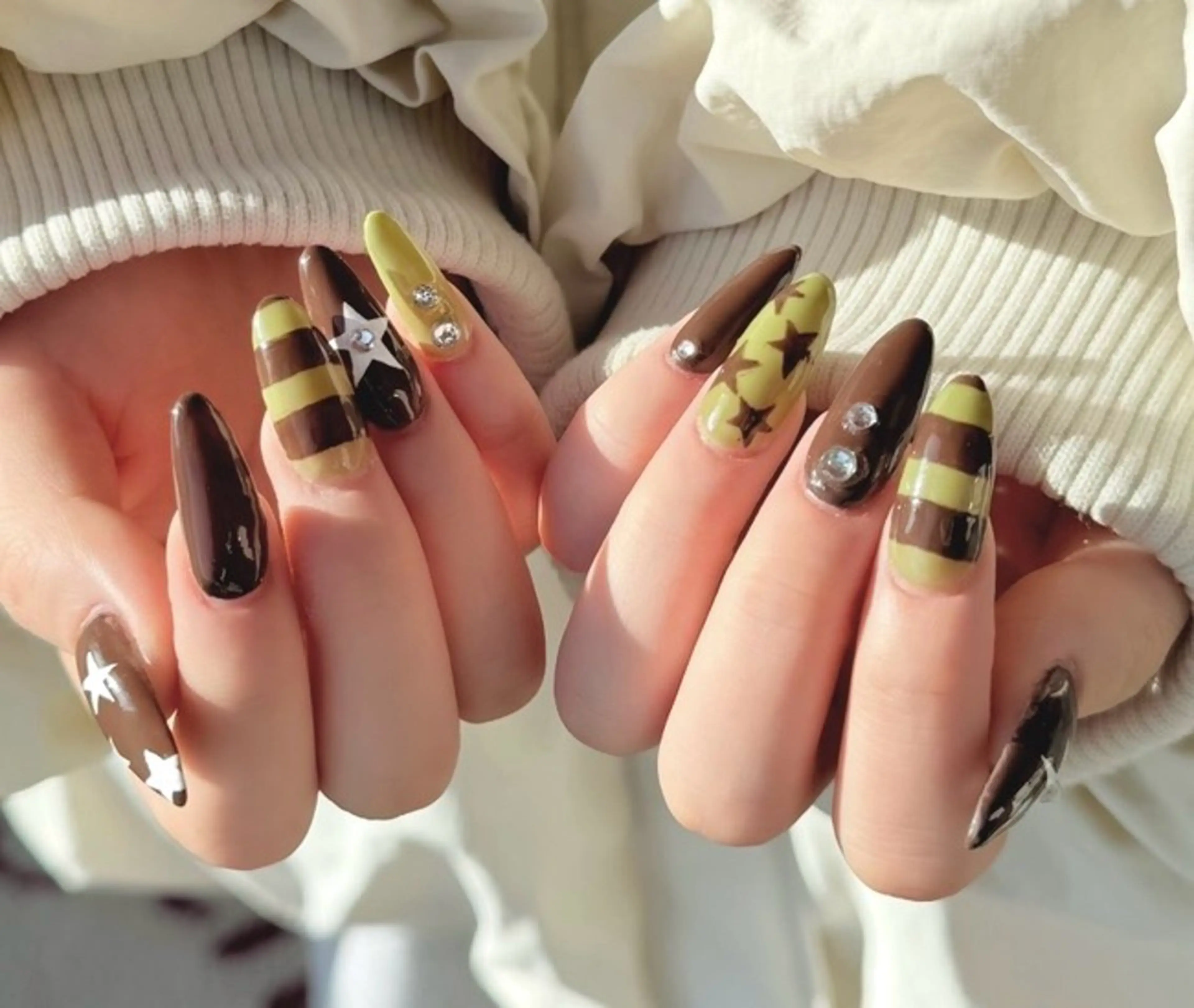 ネイル 持ち込み ハンドネイル ゆうな agehaネイルのネイルデザイン