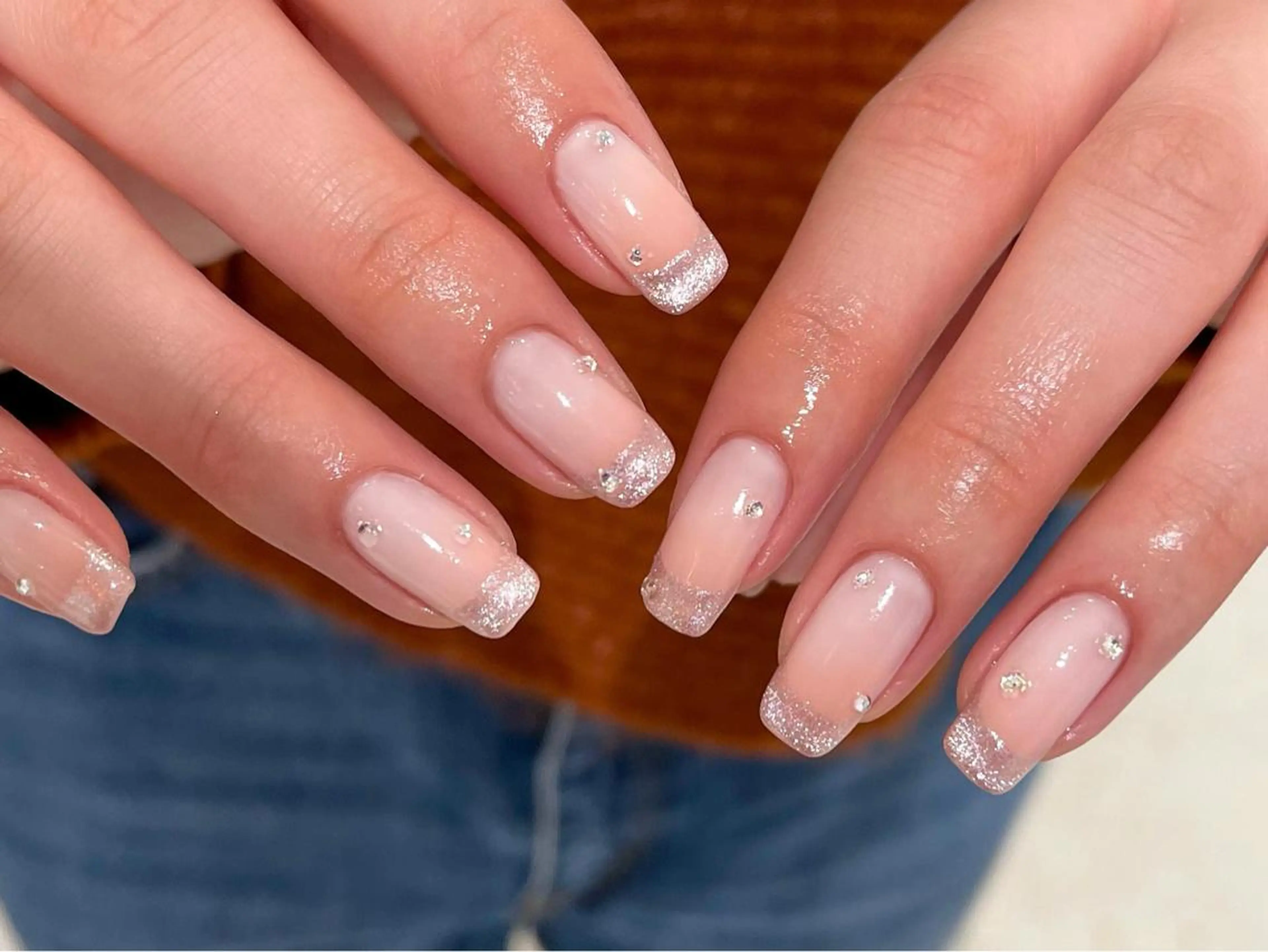 ネイル ハンドネイル ハンドケア esby Loely MIZUKIのネイルデザイン