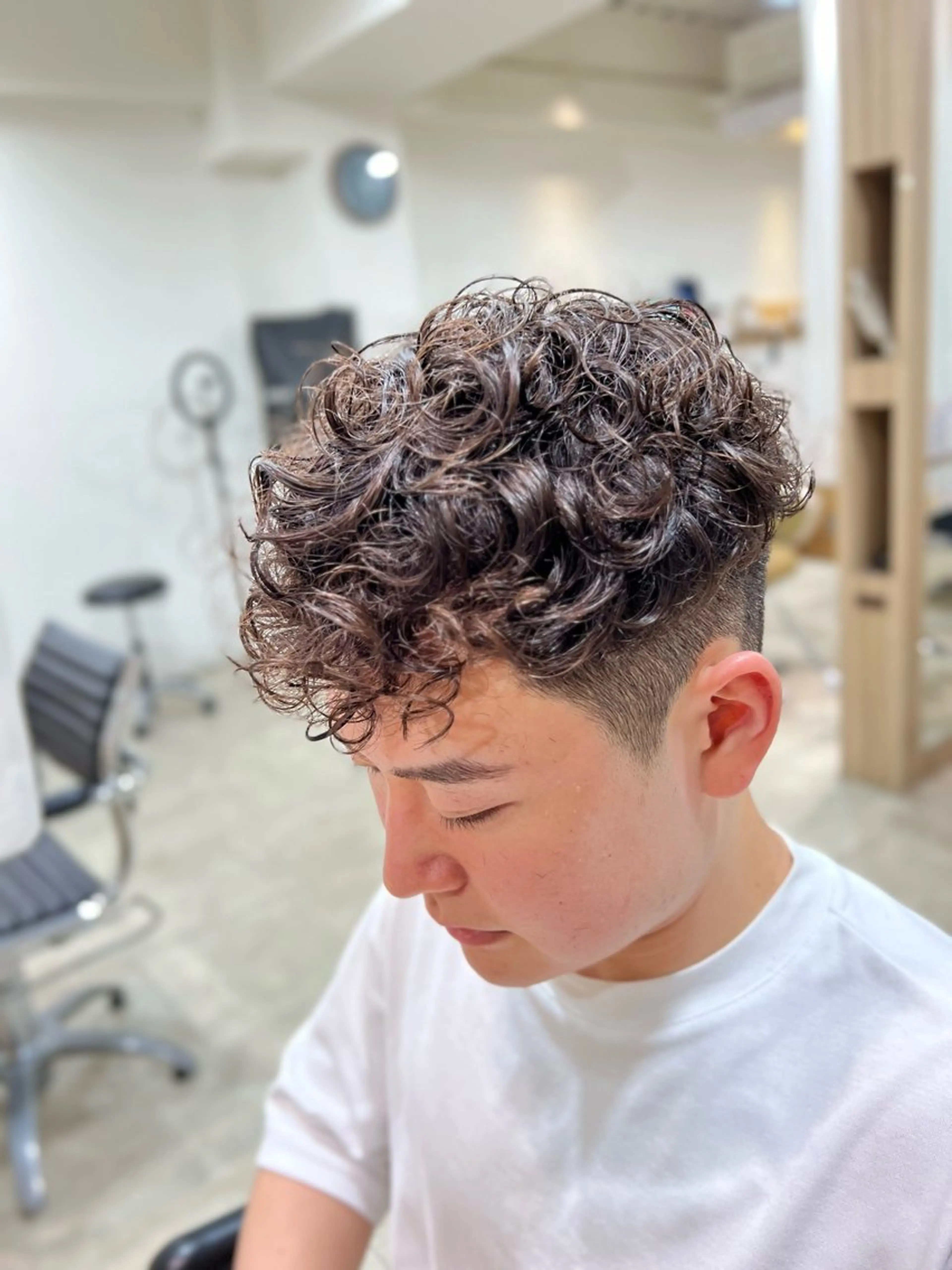 パーマ メンズ メンズパーマ スペインカール 心斎橋メンズサロン リベルテグリットのヘアスタイル