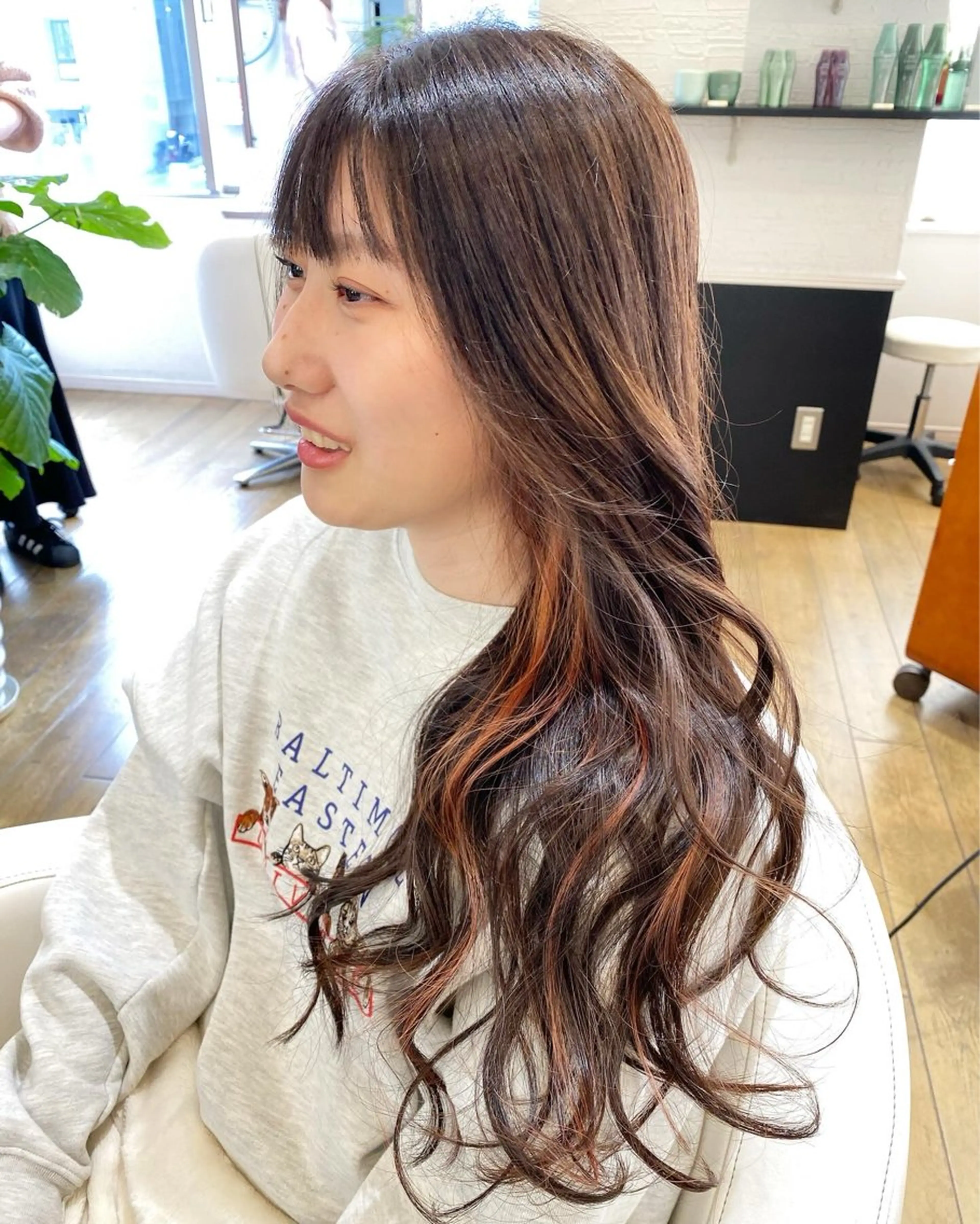 ロング 艶感🫧透明感カラー YUKARIのヘアスタイル