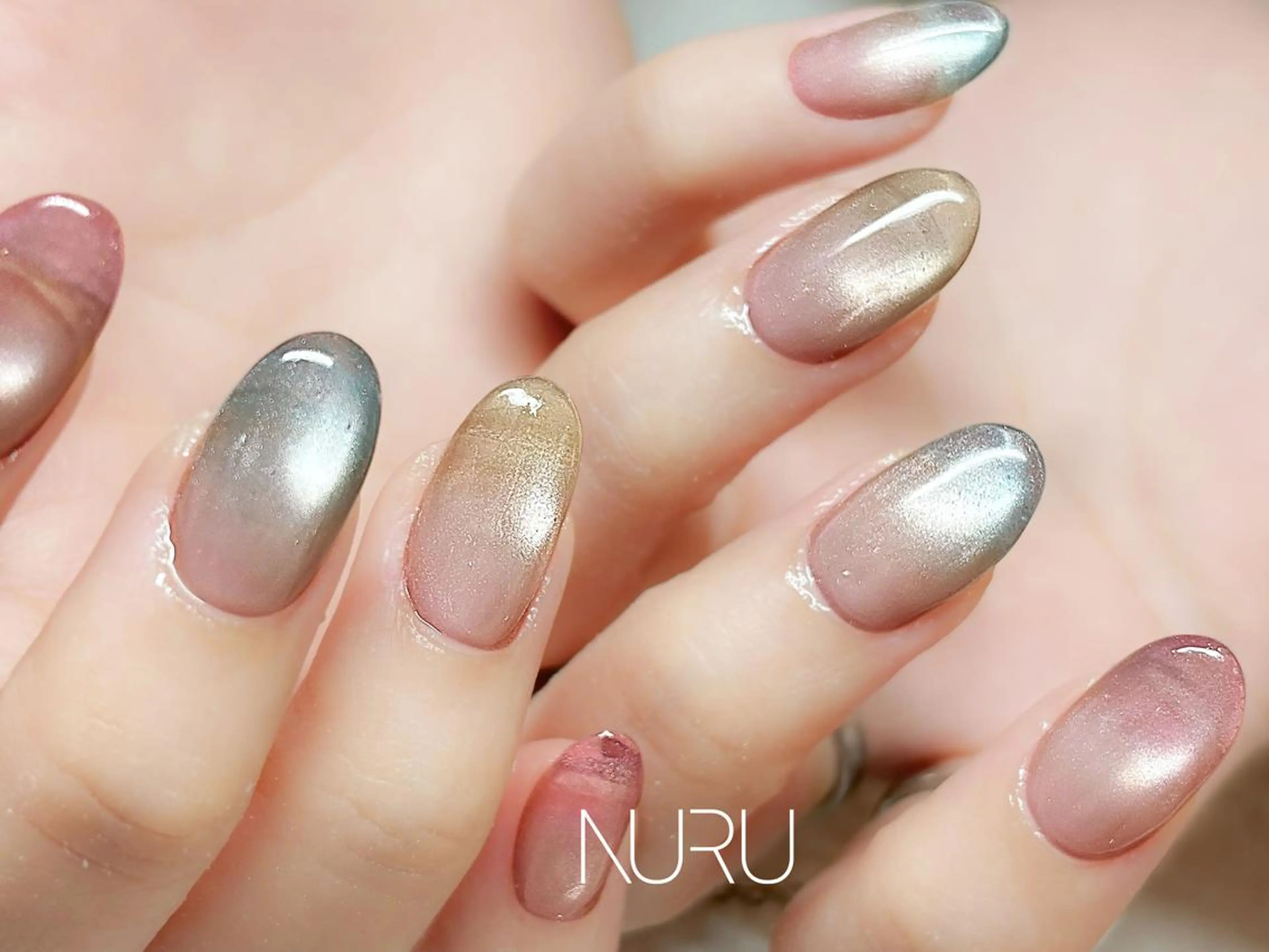 ネイル 持ち込み NURU NAIL ヌルネイル新宿のネイルデザイン