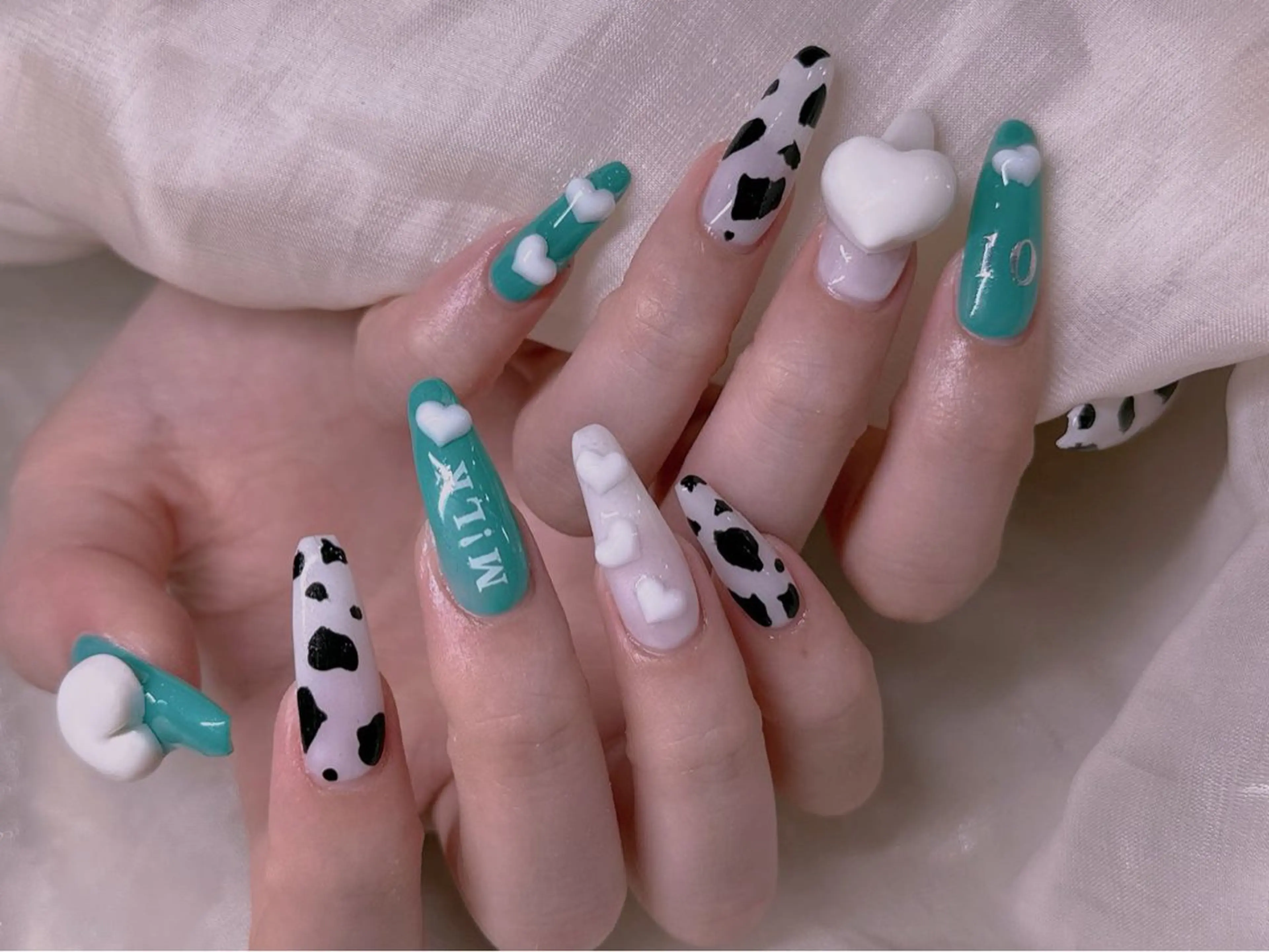 ネイル ハンドネイル エムズ ハヤシのネイルデザイン