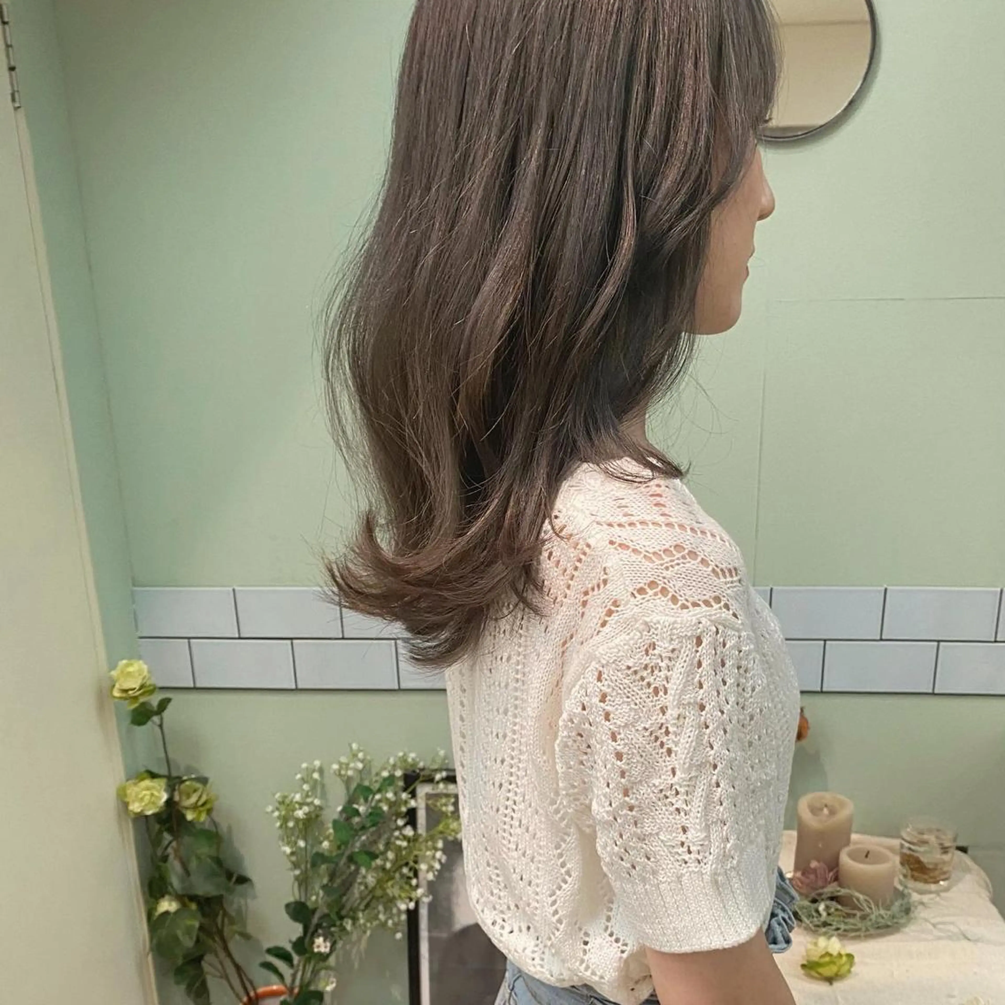 ミディアム カラー ブリーチ グレージュ ブリーチなしカラー カット ヘアカラー トリートメント 田室 和幸のヘアスタイル