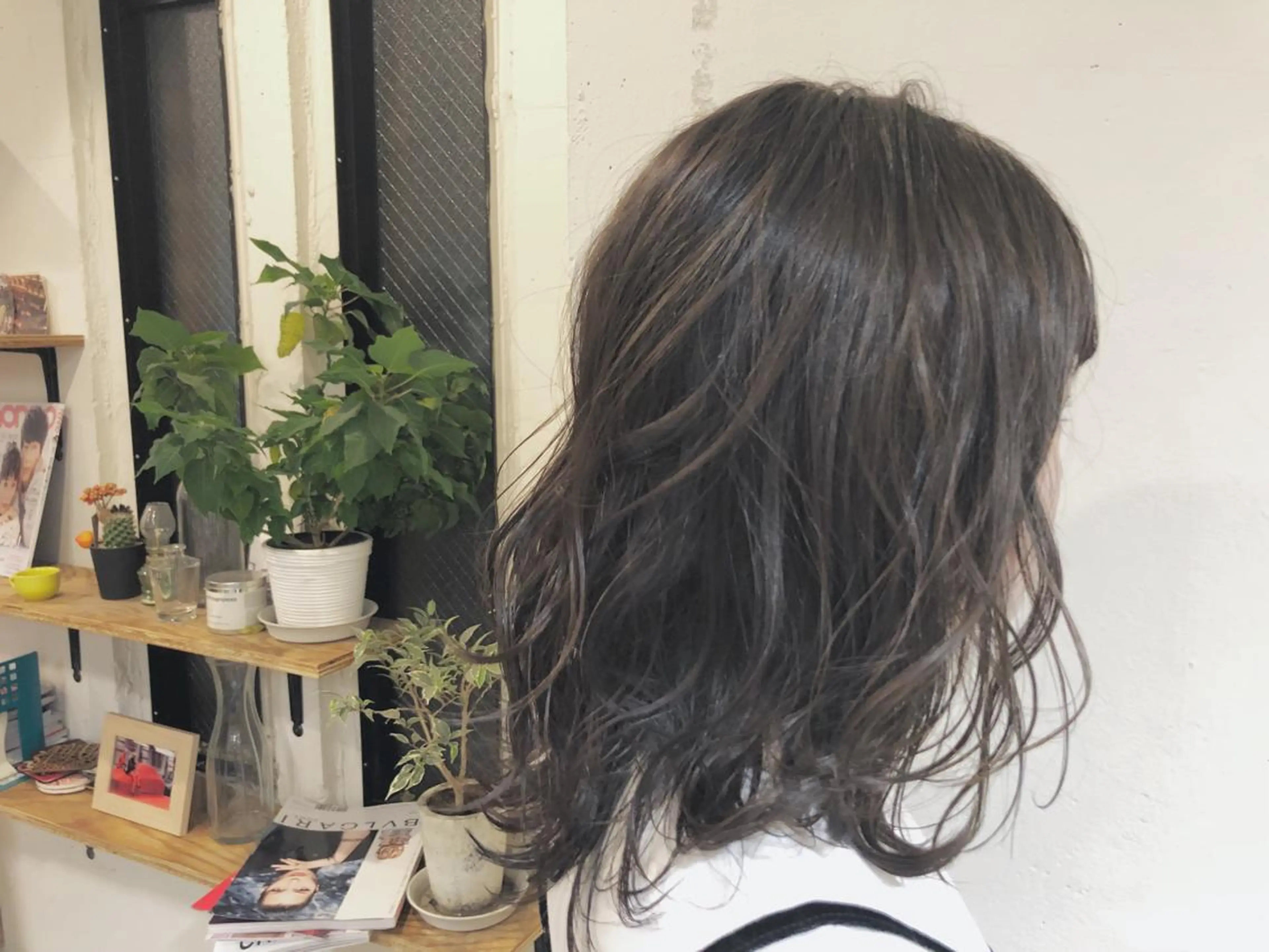 セミロング カラー ヘアアレンジ 透明感カラー🤎 ゆりのヘアスタイル