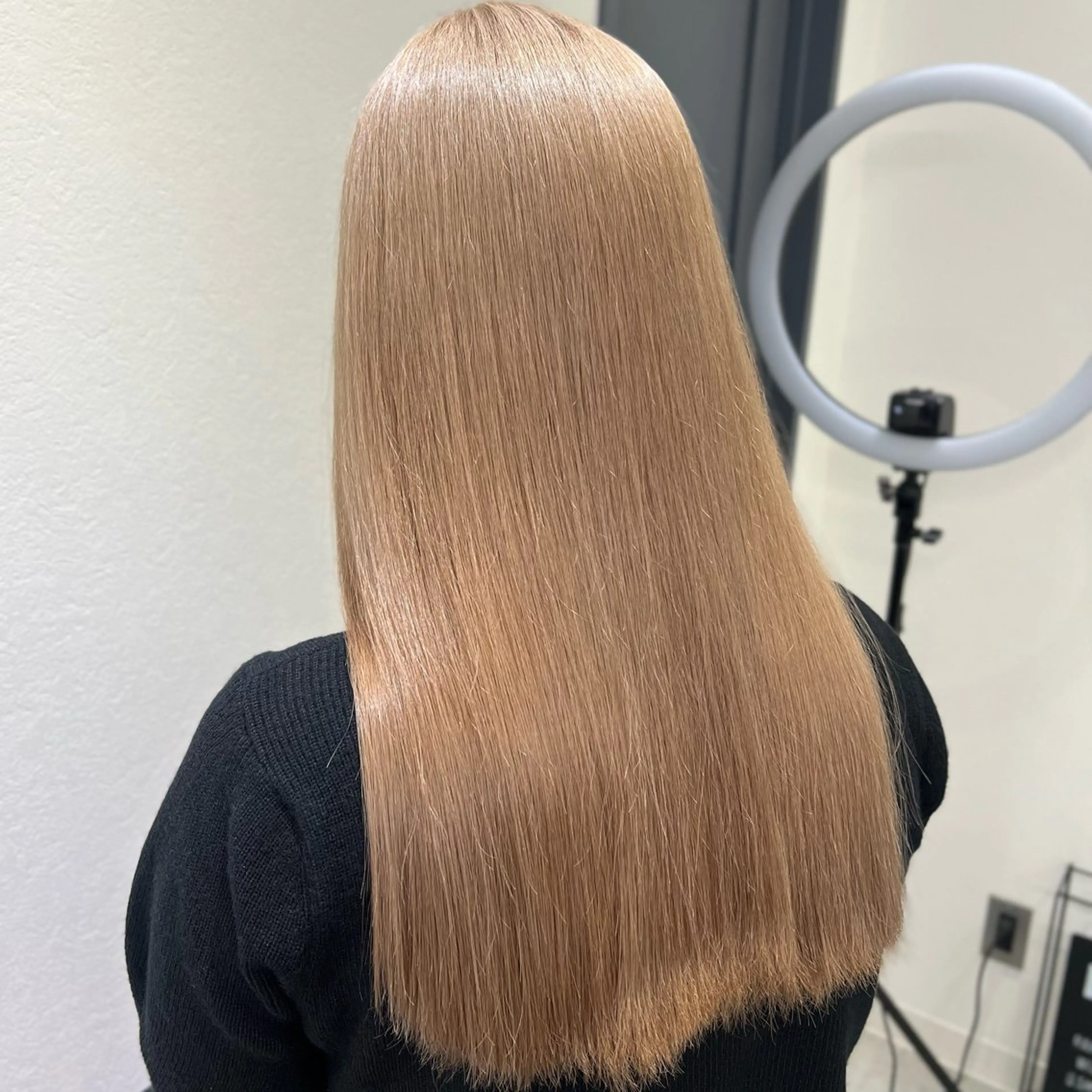 ロング カラー ショート/ウルフ カットモデル募集のヘアスタイル