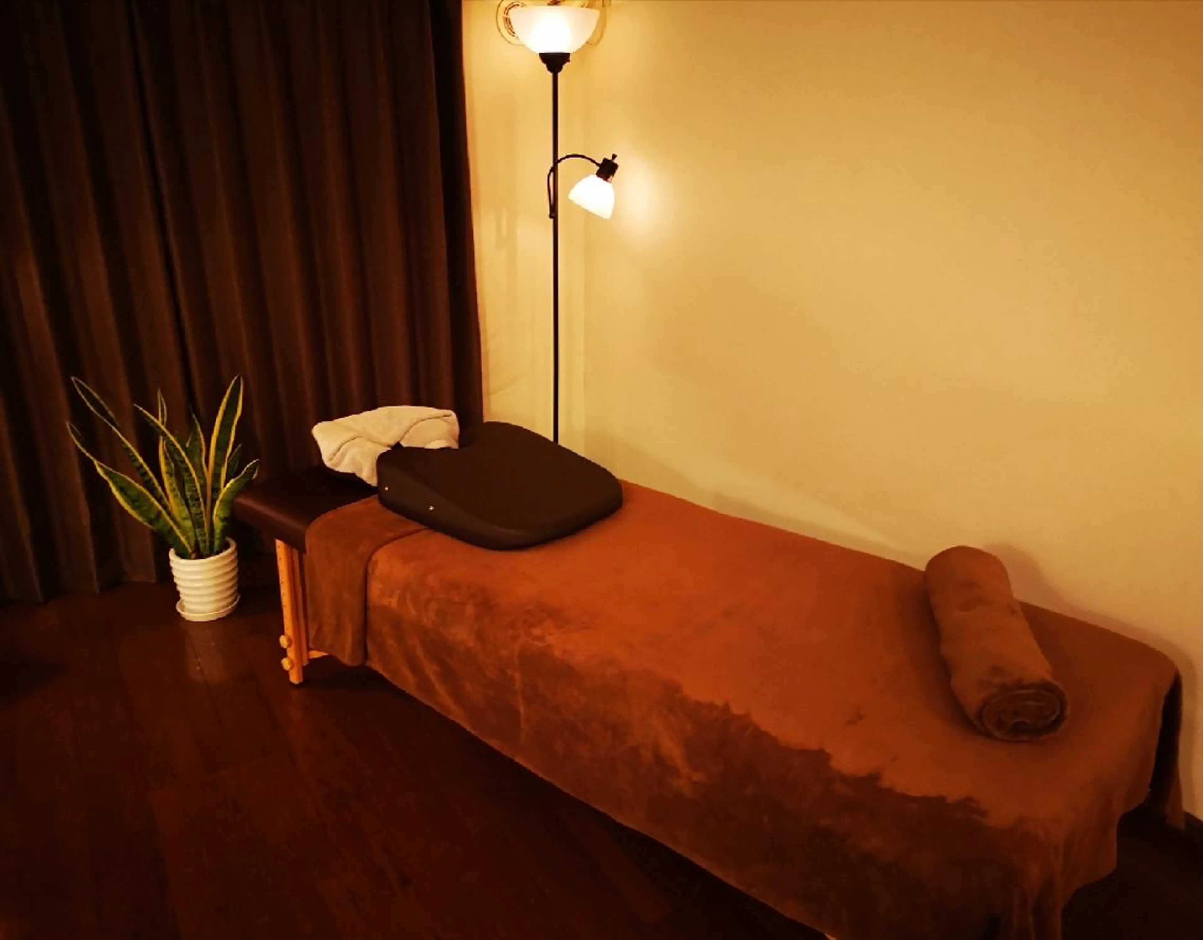 本格足ツボ & 痩身レッグアロマのエステ・リラクイメージ