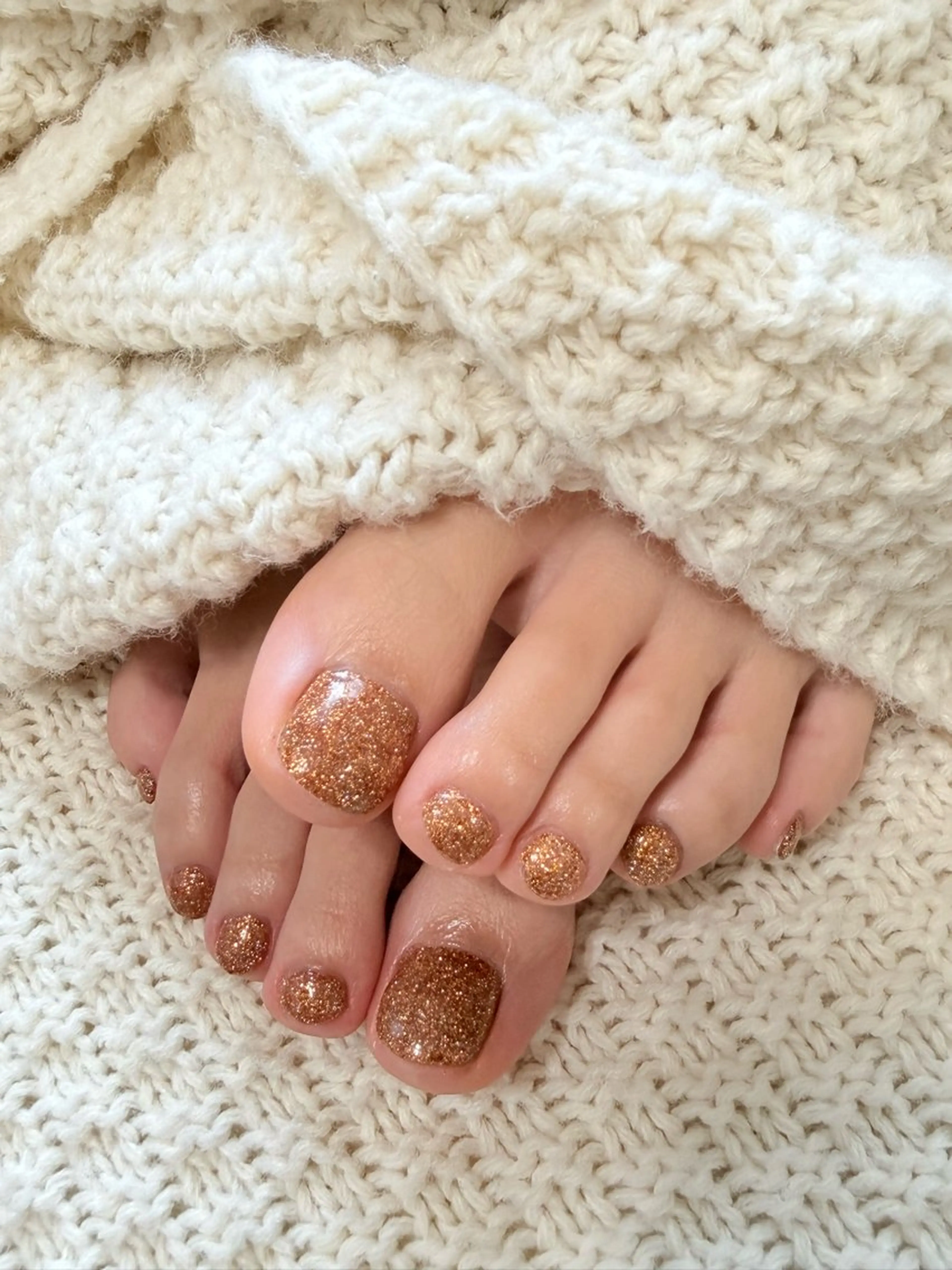 ネイル ブラウン フラッシュネイル フットネイル 夏ネイル フットネイル miel nailのネイルデザイン