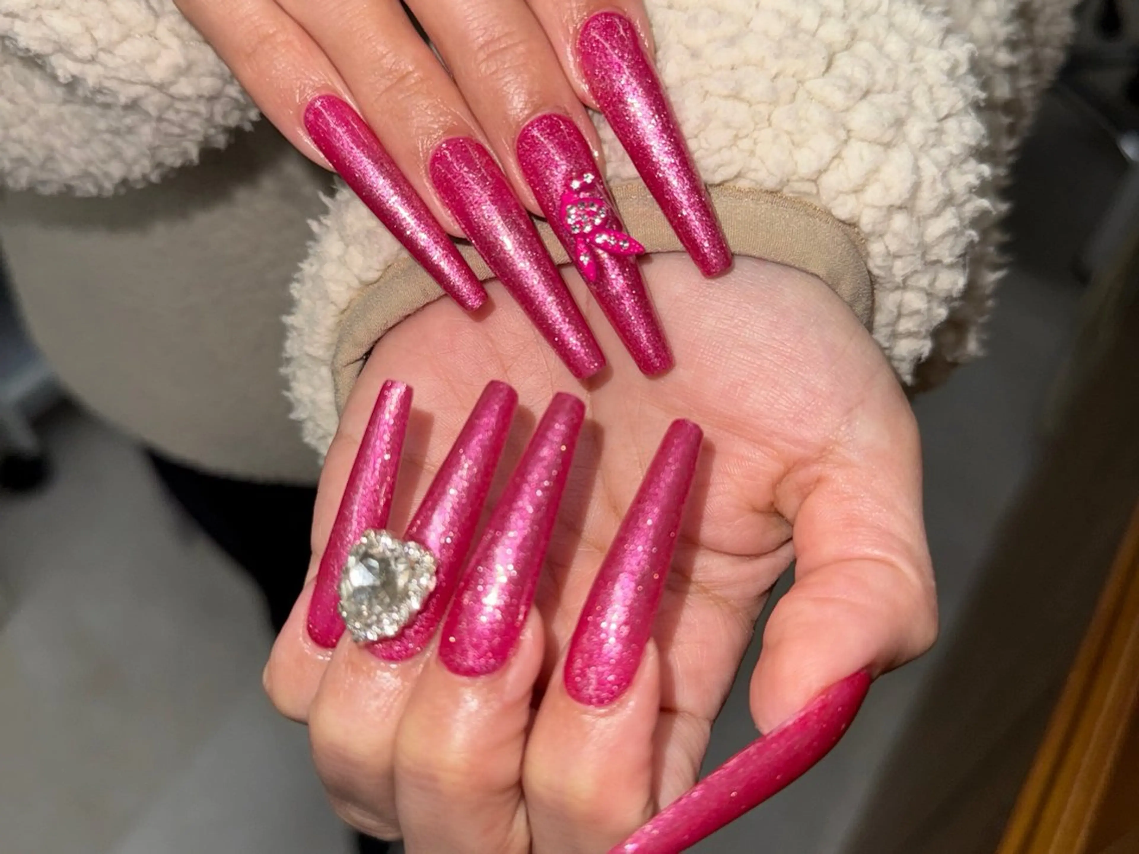 ネイル lucky nail 歌舞伎町のネイルデザイン