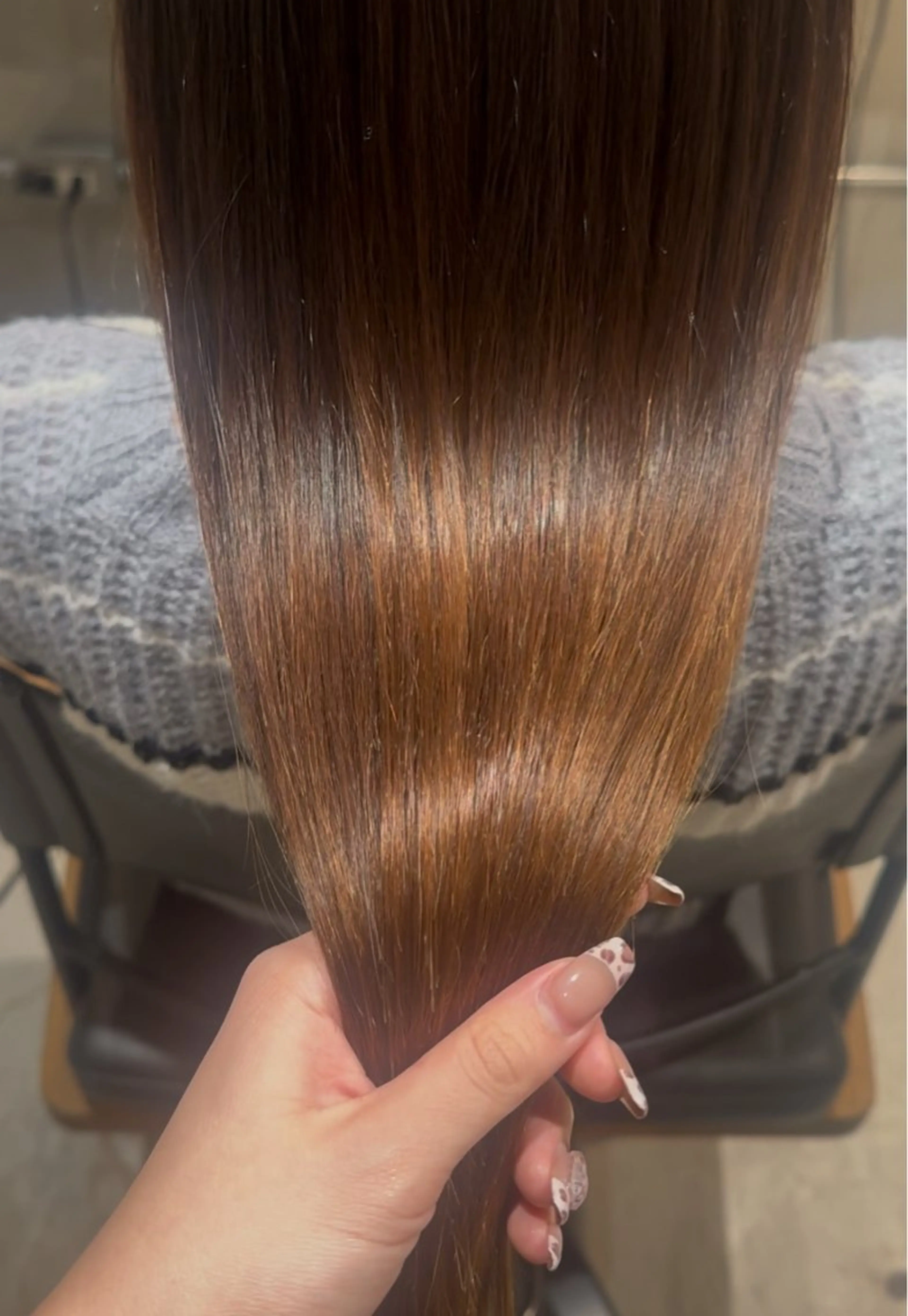 ロング 縮毛矯正 ながたに あやか🎀のヘアスタイル