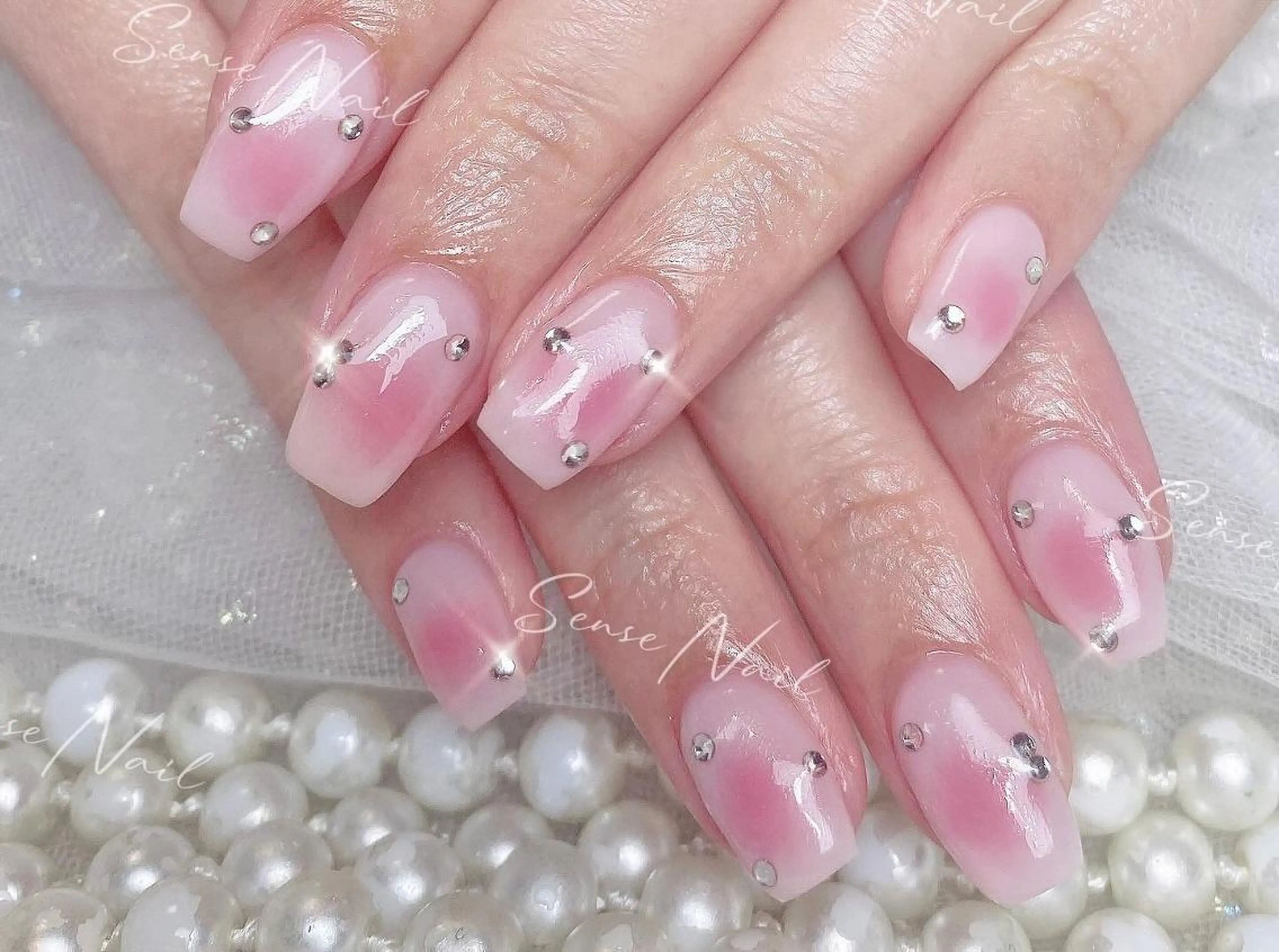 ネイル ハンドネイル ハンドケア 💕中川 結衣💕のネイルデザイン