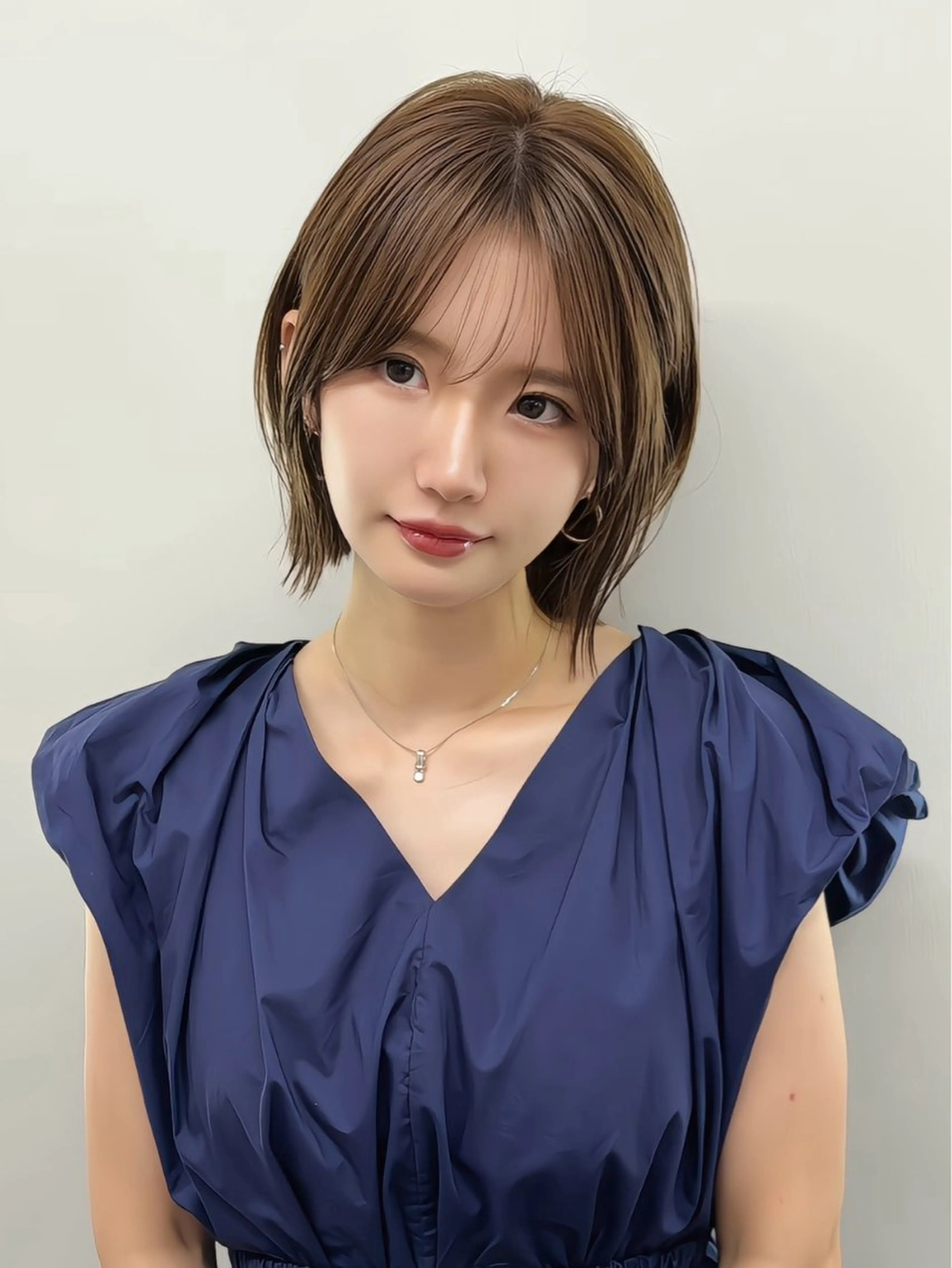 ショート カラー ボブ くびれヘア レイヤーカット 佐藤 優真のヘアスタイル